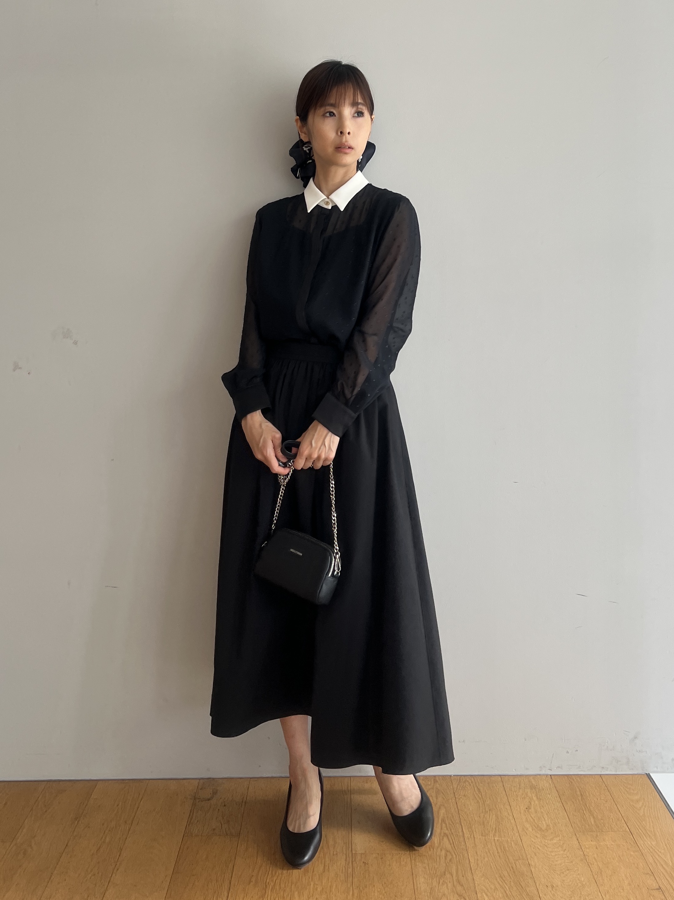 misaさんの「DRESSTERIOR｜【STORY11月号掲載】アーチフィットレザーパンプス」を使ったコーディネート