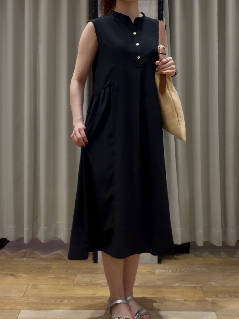 RUKAさんの「grove｜【低身長さんも選べる着丈・洗濯機◎】テントラインワンピース」を使ったコーディネート