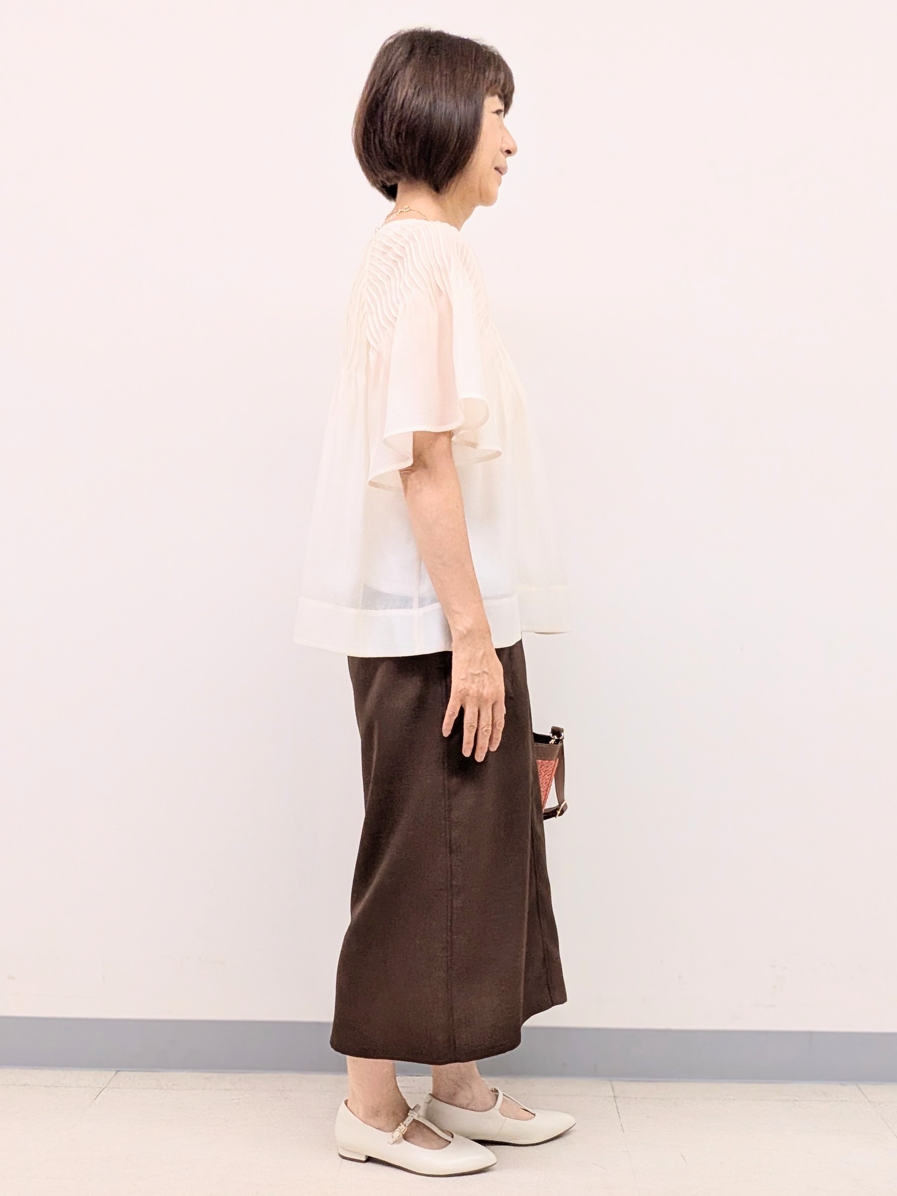 Ariさんの「Reflect｜ピンタックデザインフレアスリーブブラウス」を使ったコーディネート