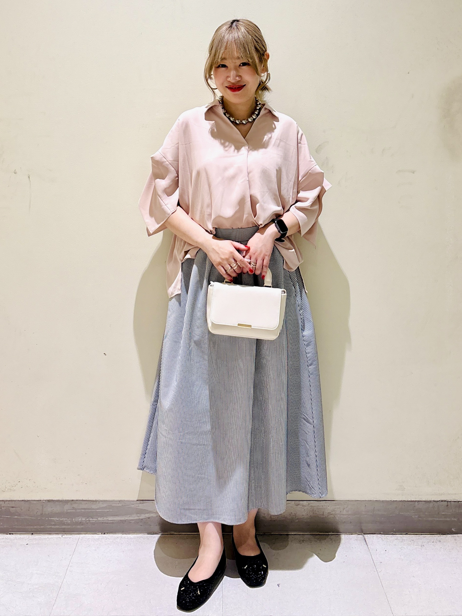 みきちぃさんの「OPAQUE.CLIP｜【UV／接触冷感／吸水速乾／】タックスリーブスキッパーブラウス《洗濯機OK》」を使ったコーディネート