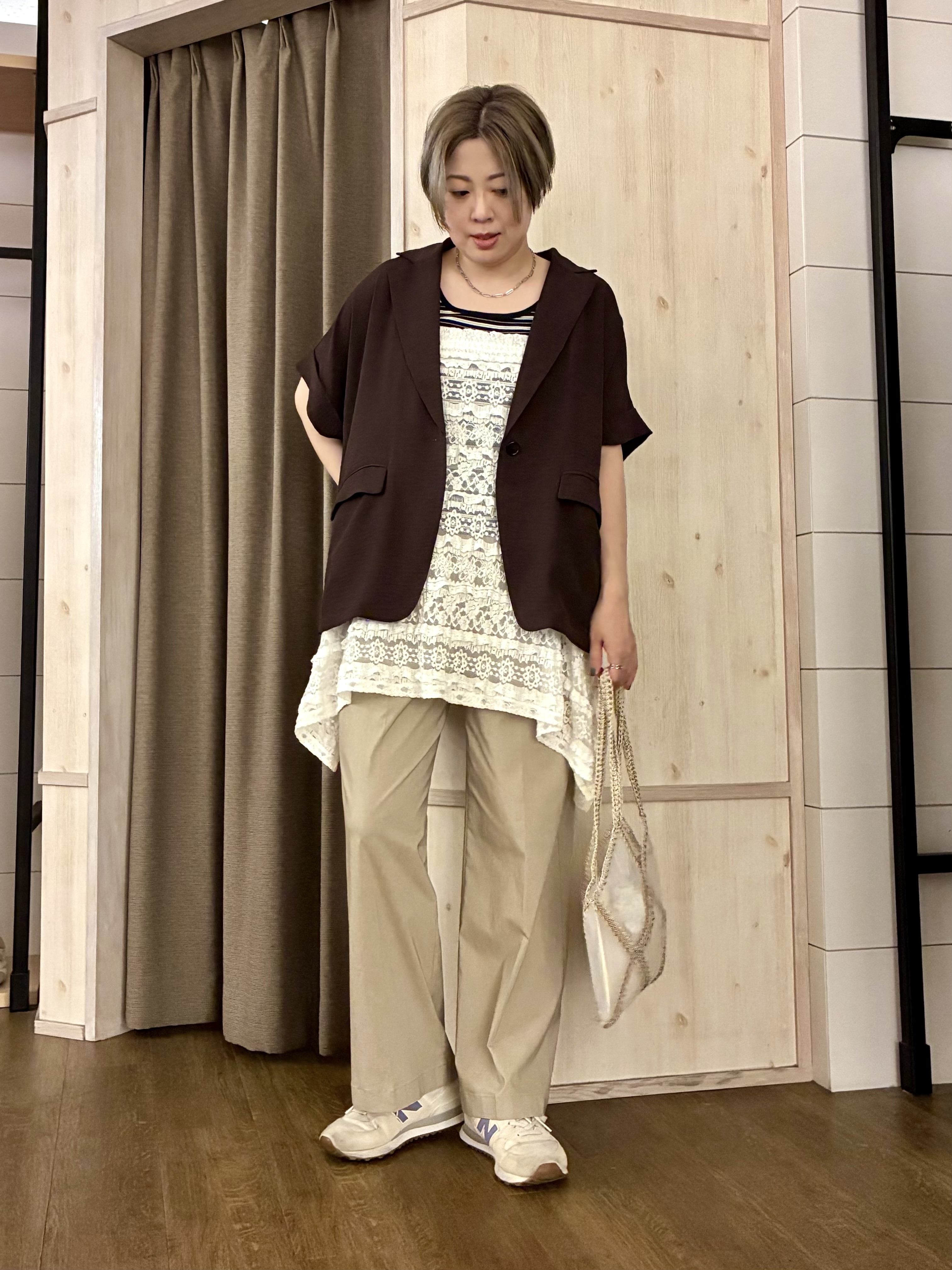 aiさんの「THE SHOP TK｜【吸水速乾/UV/防しわ】軽く羽織りたい半袖ジャケット」を使ったコーディネート