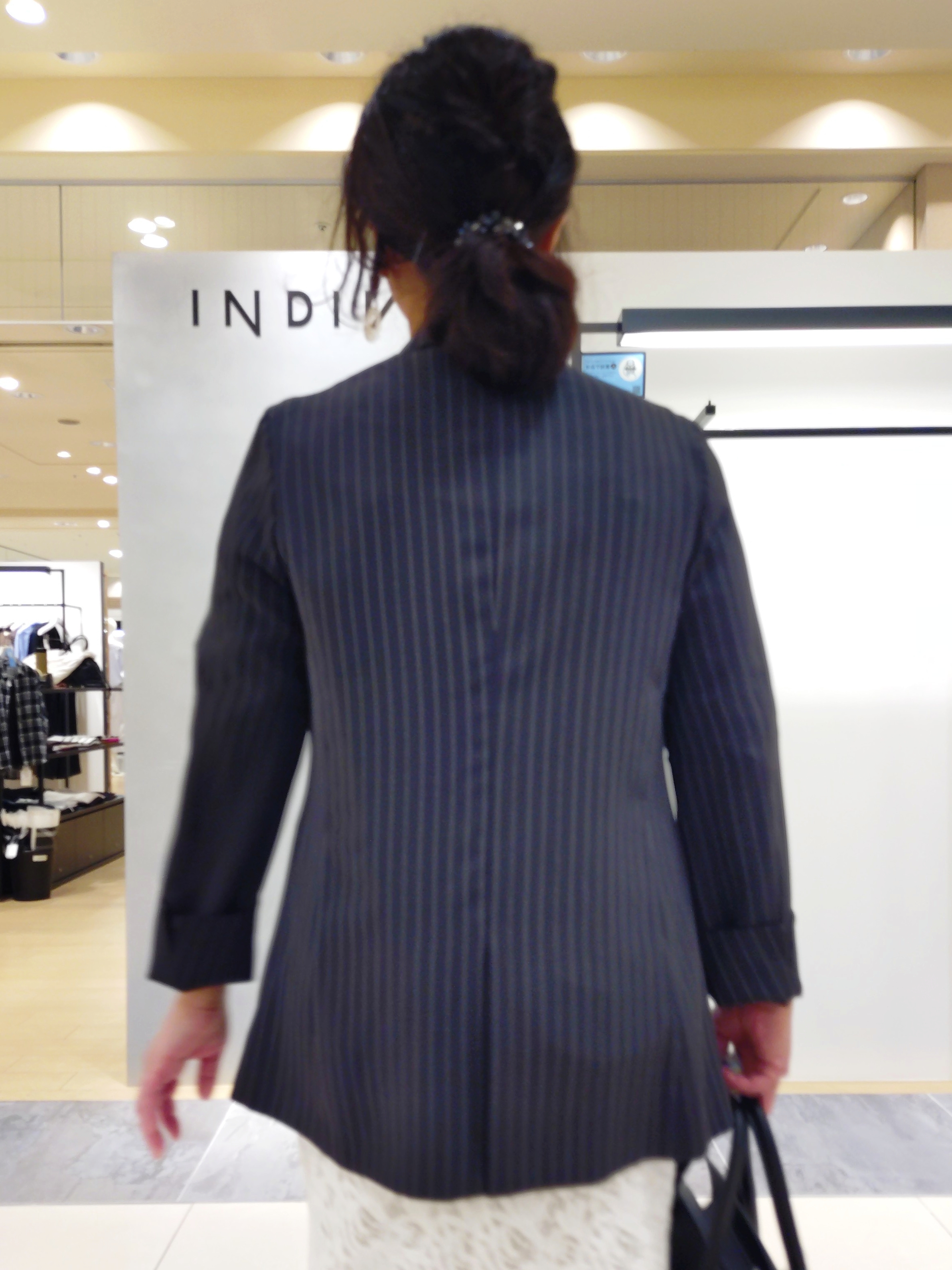 TOMOMIさんの「INDIVI｜【接触冷感/UVケア/着る日傘】ダブルジャケット」を使ったコーディネート