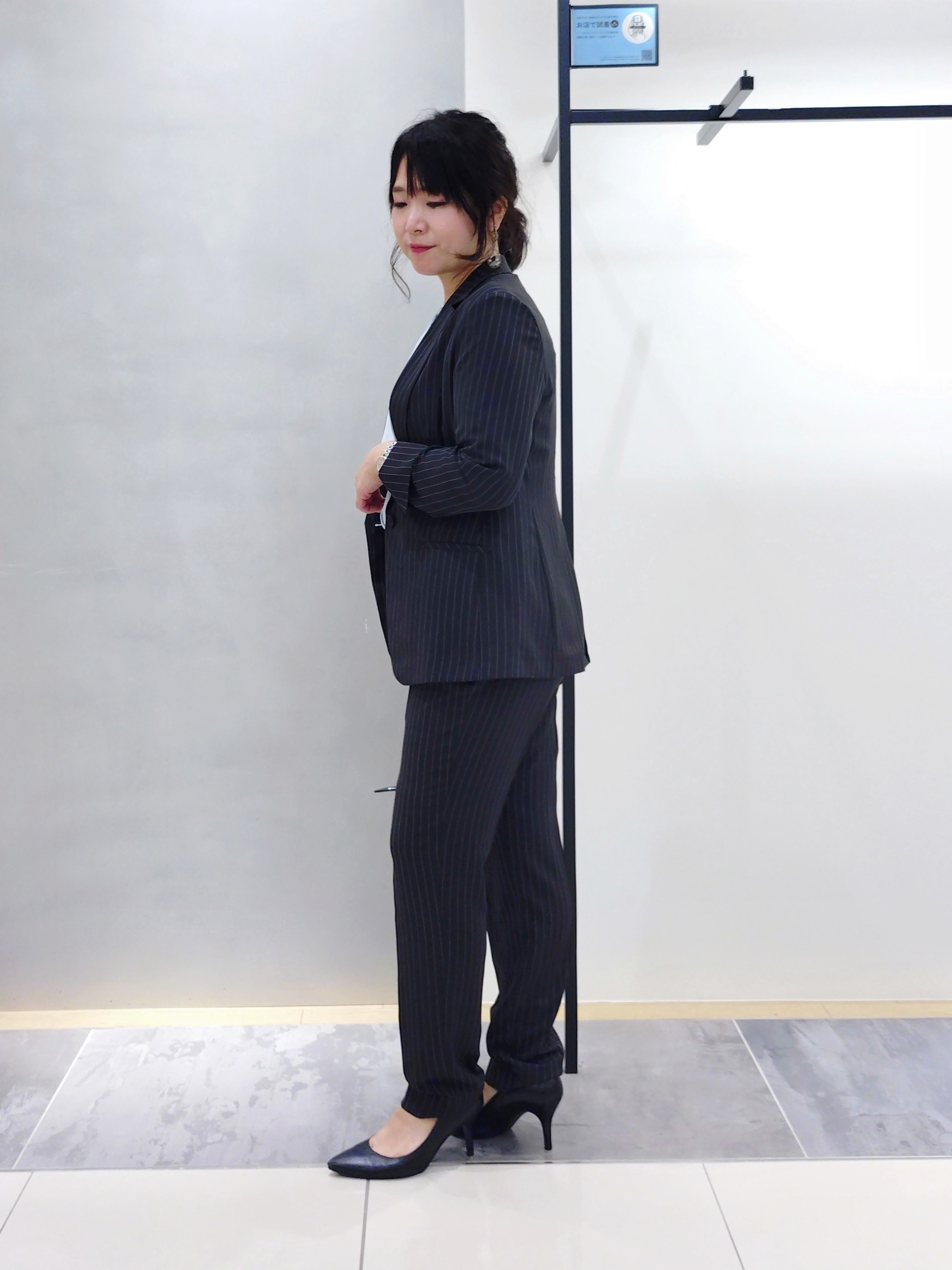 TOMOMIさんの「INDIVI｜【初秋/UVケア/着る日傘】 テーラードジャケット」を使ったコーディネート