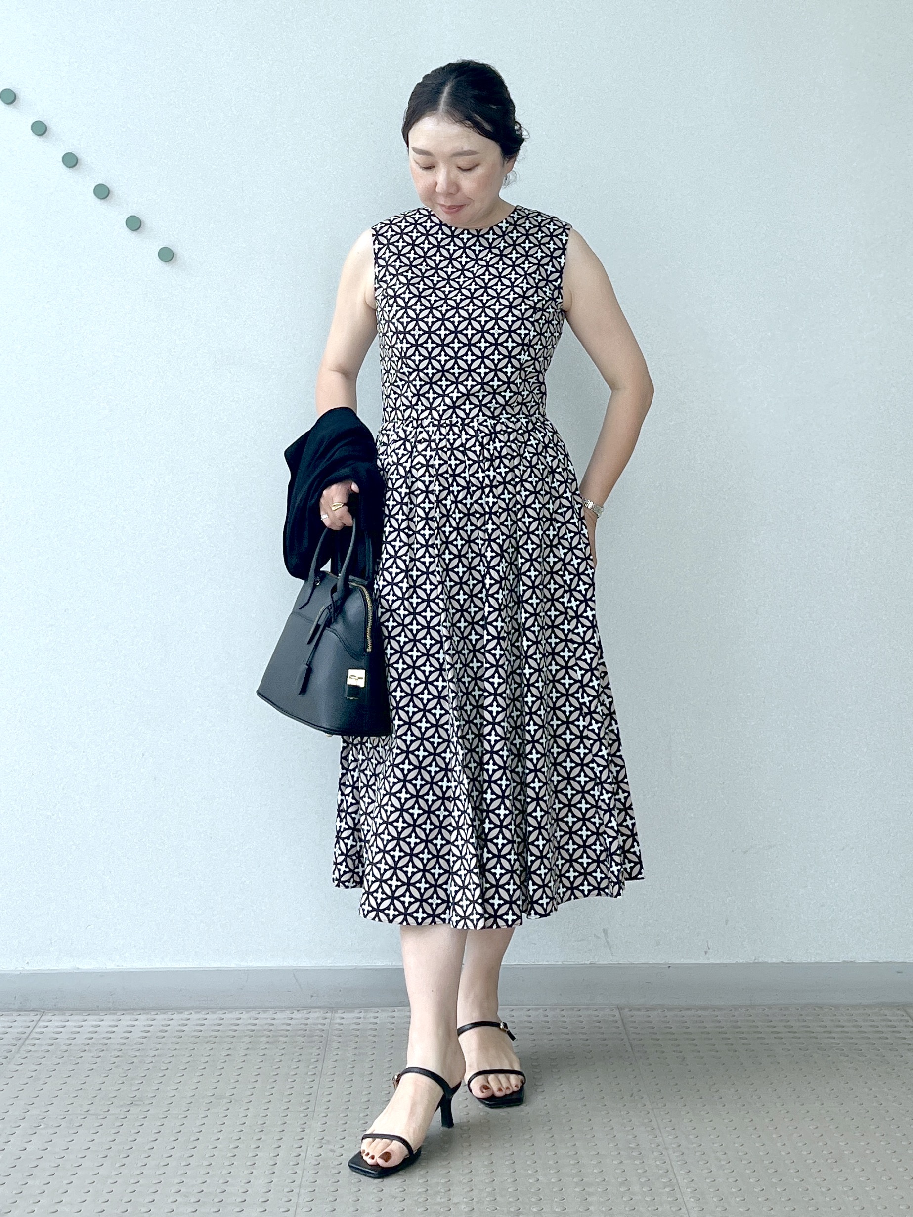 Soeさんの「DRESSTERIOR｜【接触冷感／UVカット】クールタッチ シャツカーディガン」を使ったコーディネート