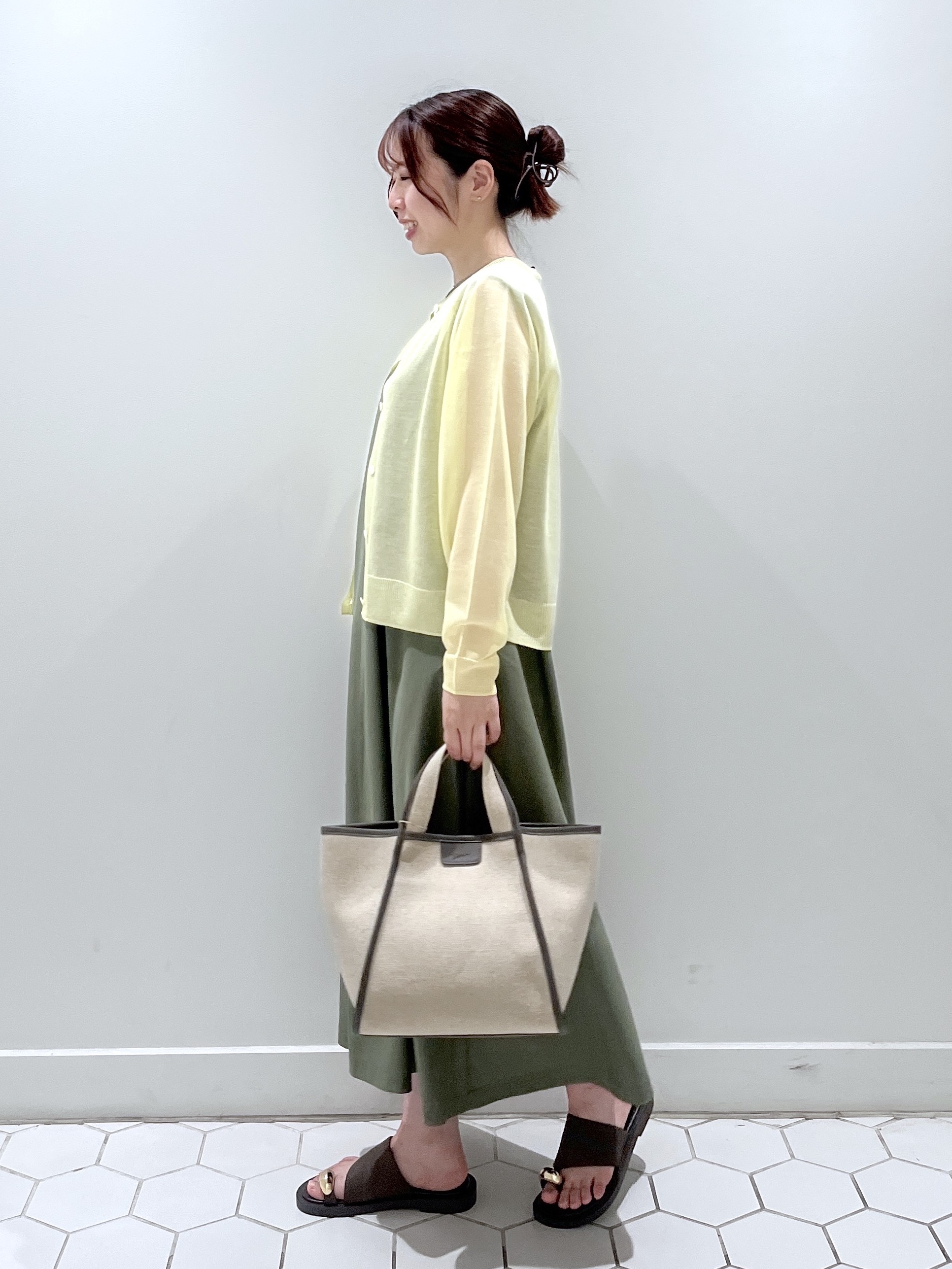 Makinoさんの「Dessin｜お守りカーディガン -ウォッシャブル-」を使ったコーディネート