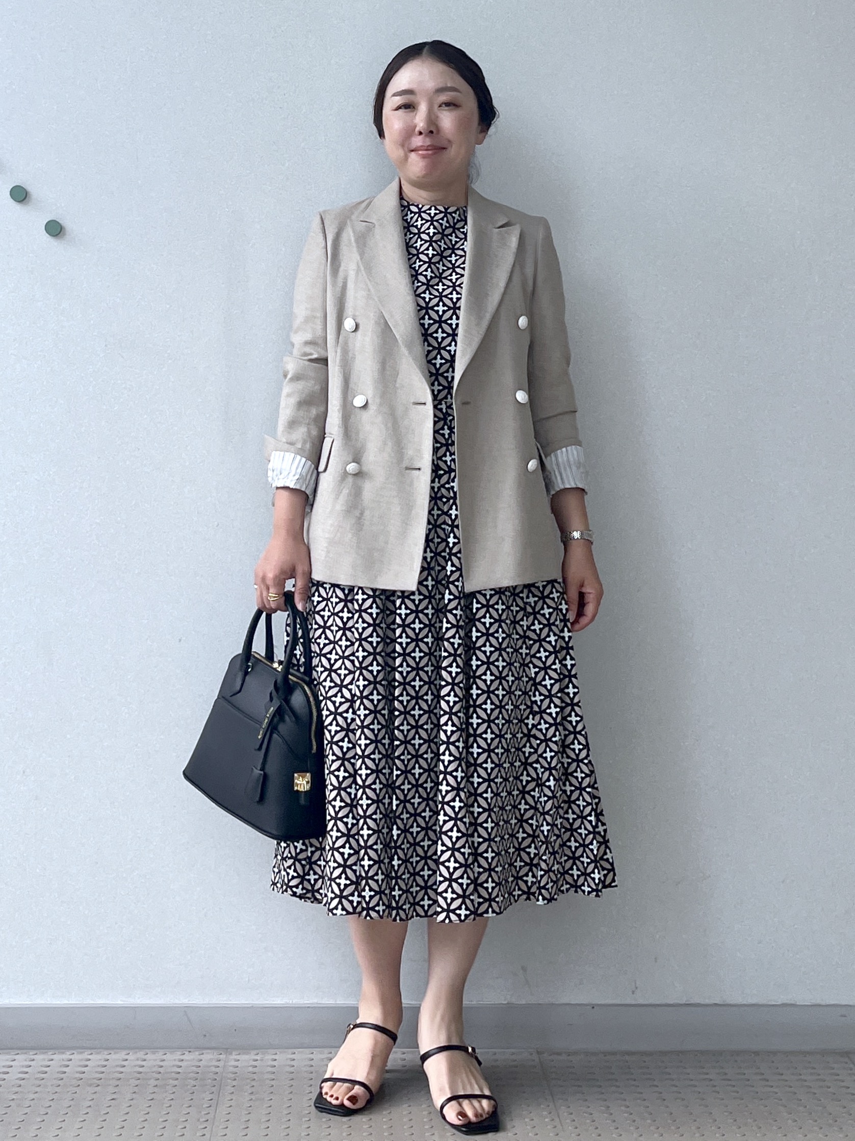 Soeさんの「DRESSTERIOR｜【セットアップ可】リネンブレンドダブルブレストジャケット」を使ったコーディネート