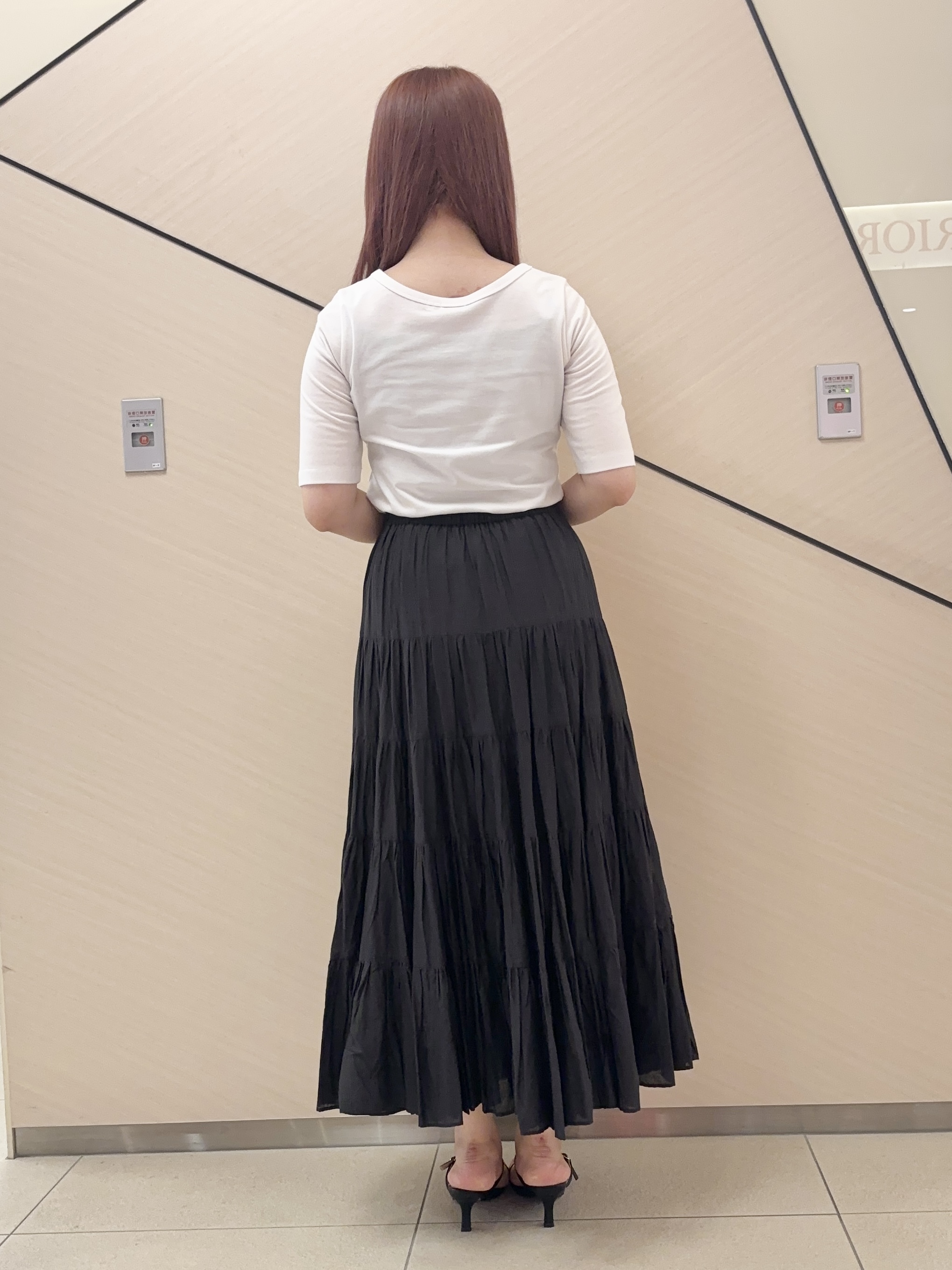 Rinaさんの「DRESSTERIOR｜【再入荷】コットンボイルティアードスカート」を使ったコーディネート