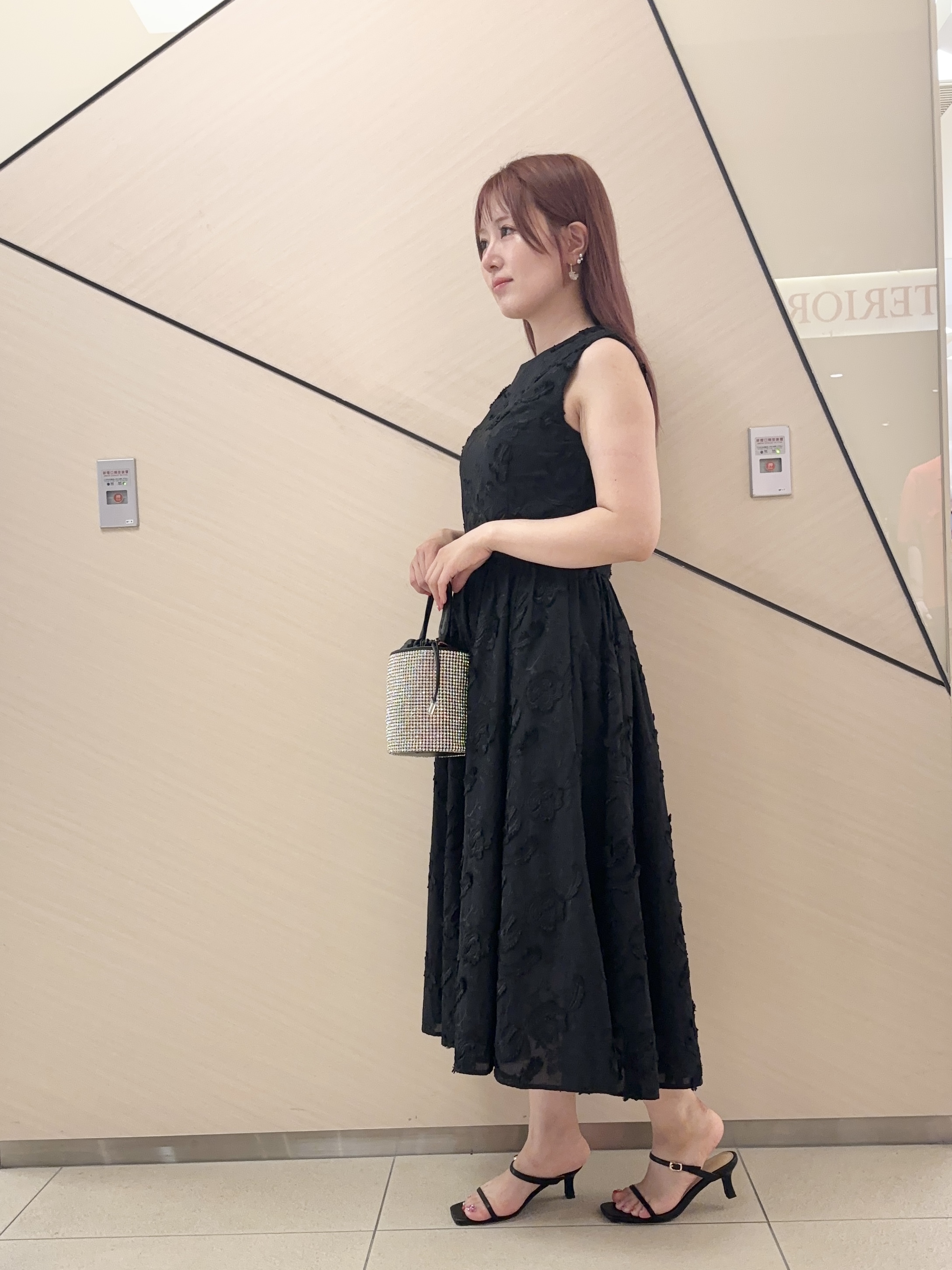 Rinaさんの「DRESSTERIOR｜【ウォッシャブル】コットン エンブロイダリードレス」を使ったコーディネート