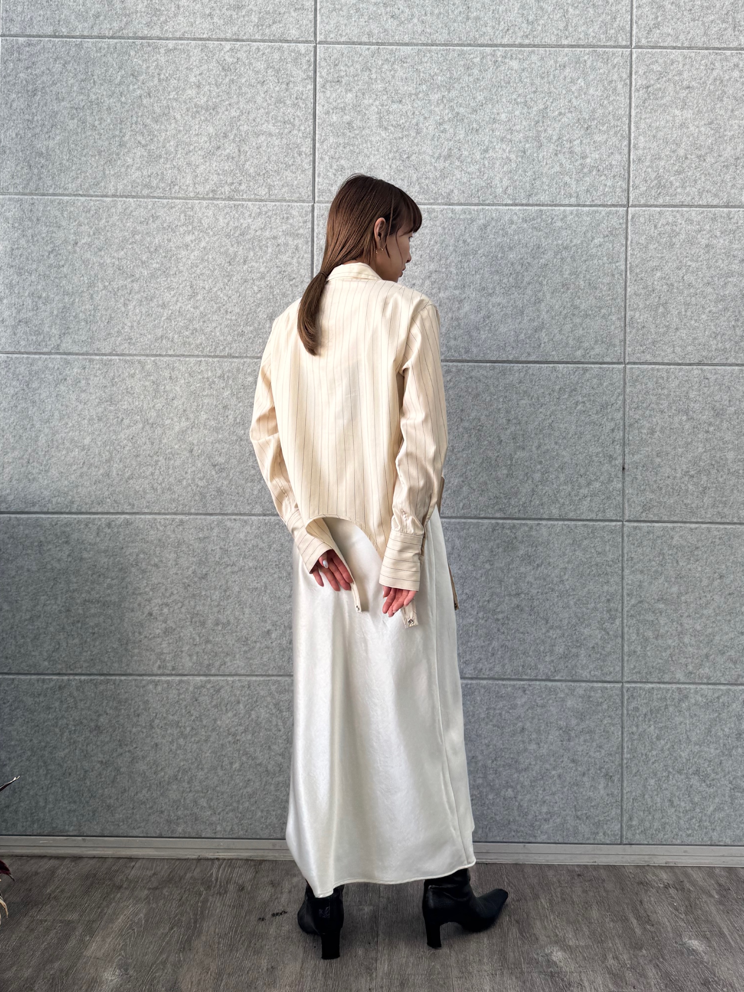 designer yukaさんの「CODE A｜flap detail stripe shirt」を使ったコーディネート