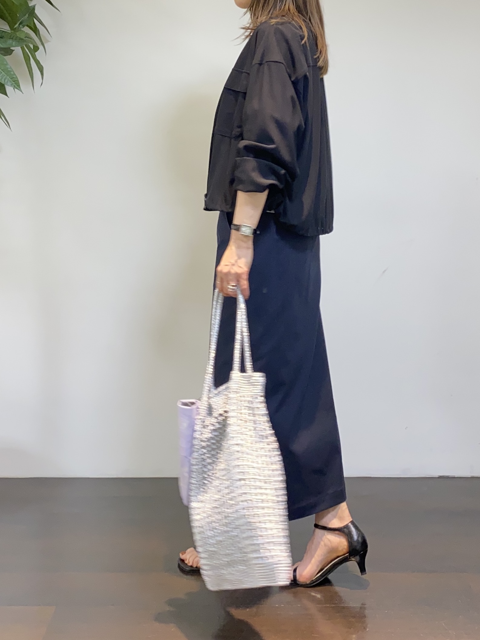 tomoさんの「UNTITLED｜◆【古畑星夏さん着用/洗える】シアーブルゾン」を使ったコーディネート