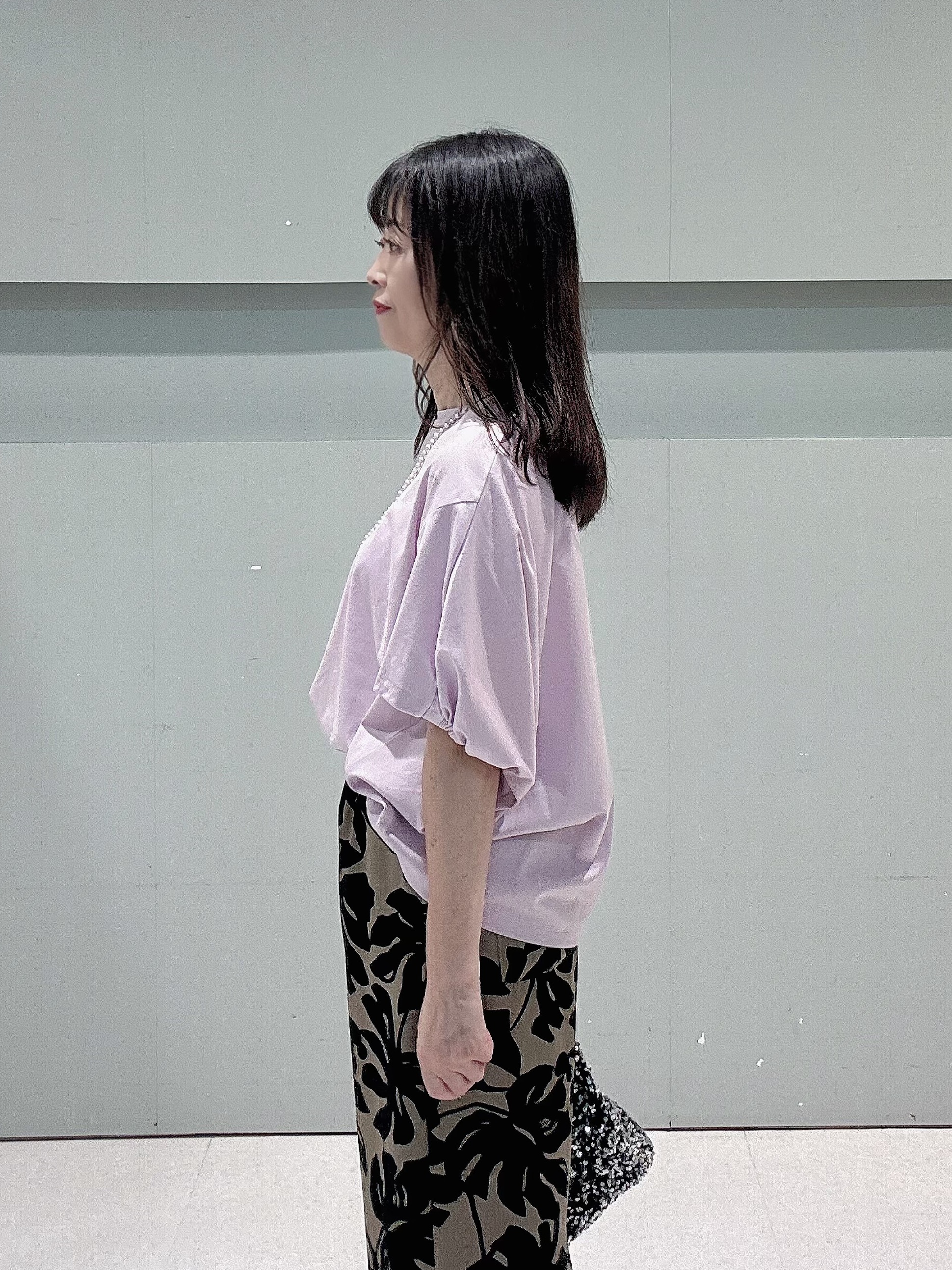 makiさんの「UNTITLED｜【汗染み防止/接触冷感】ドルマンプルオーバー」を使ったコーディネート