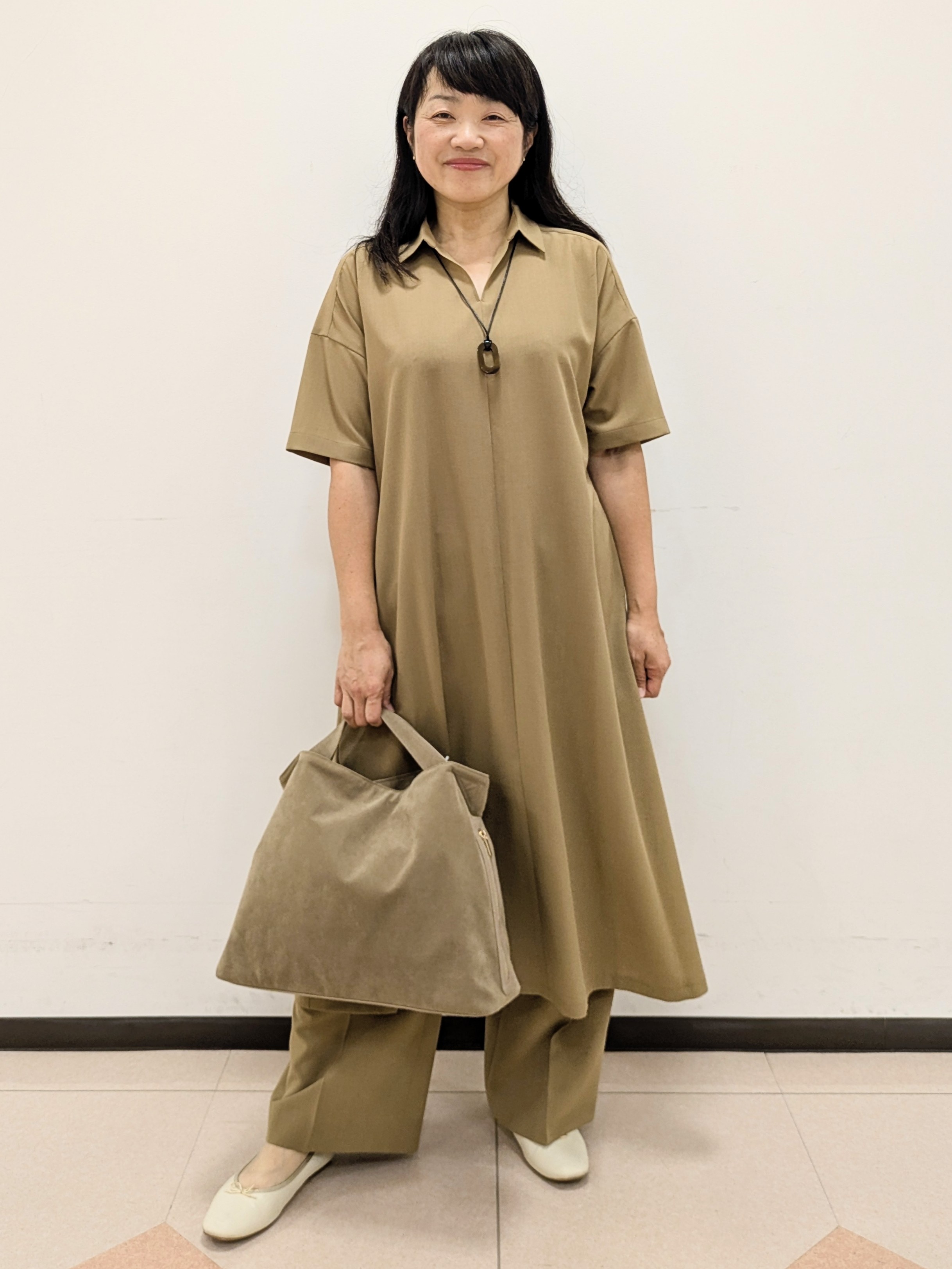 ともさんの「UNTITLED｜【初秋も活躍/UVカット/接触冷感】エアリークールワンピース」を使ったコーディネート