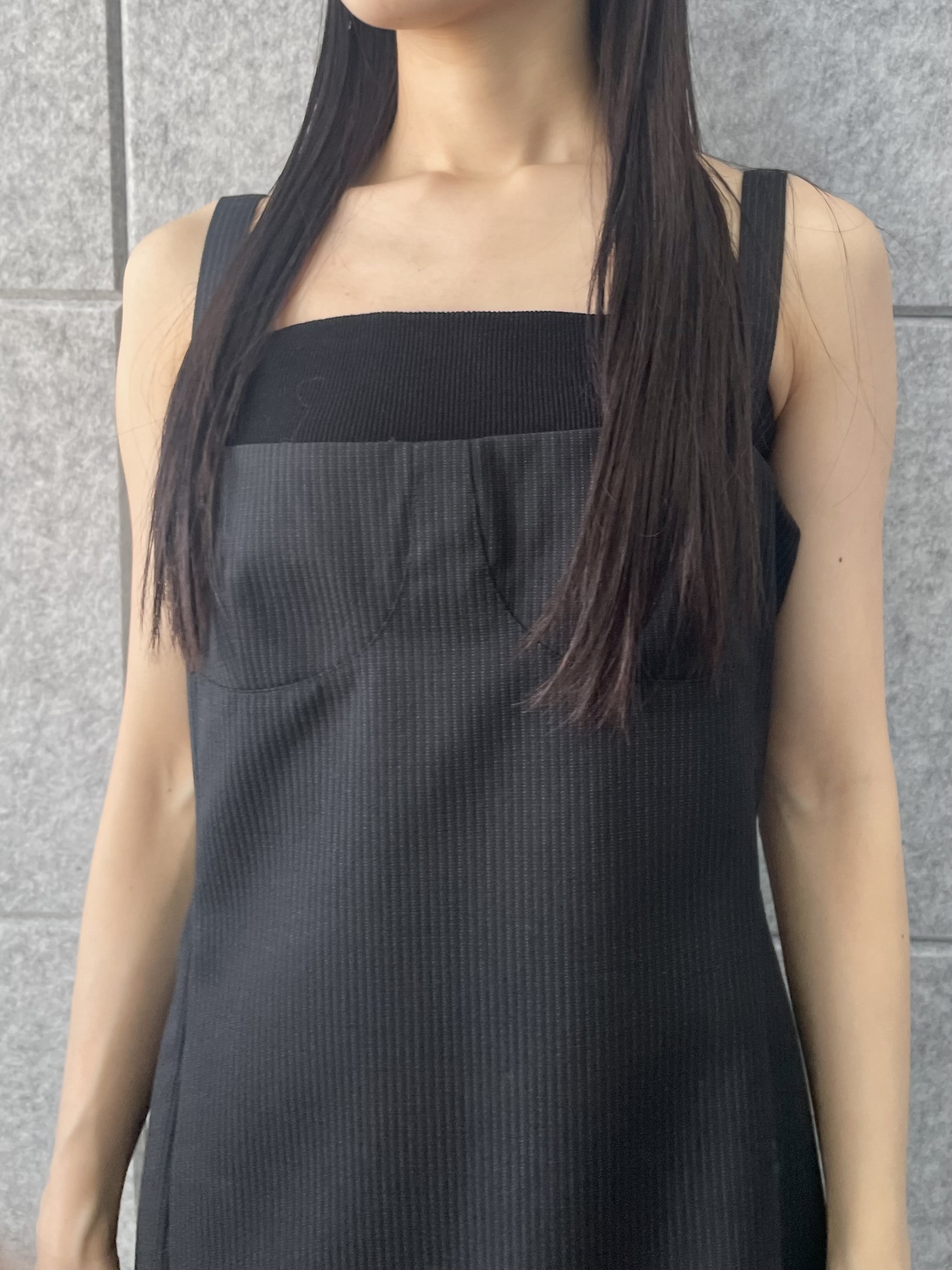 丸山加奈子さんの「CODE A｜corset stripe camisole」を使ったコーディネート