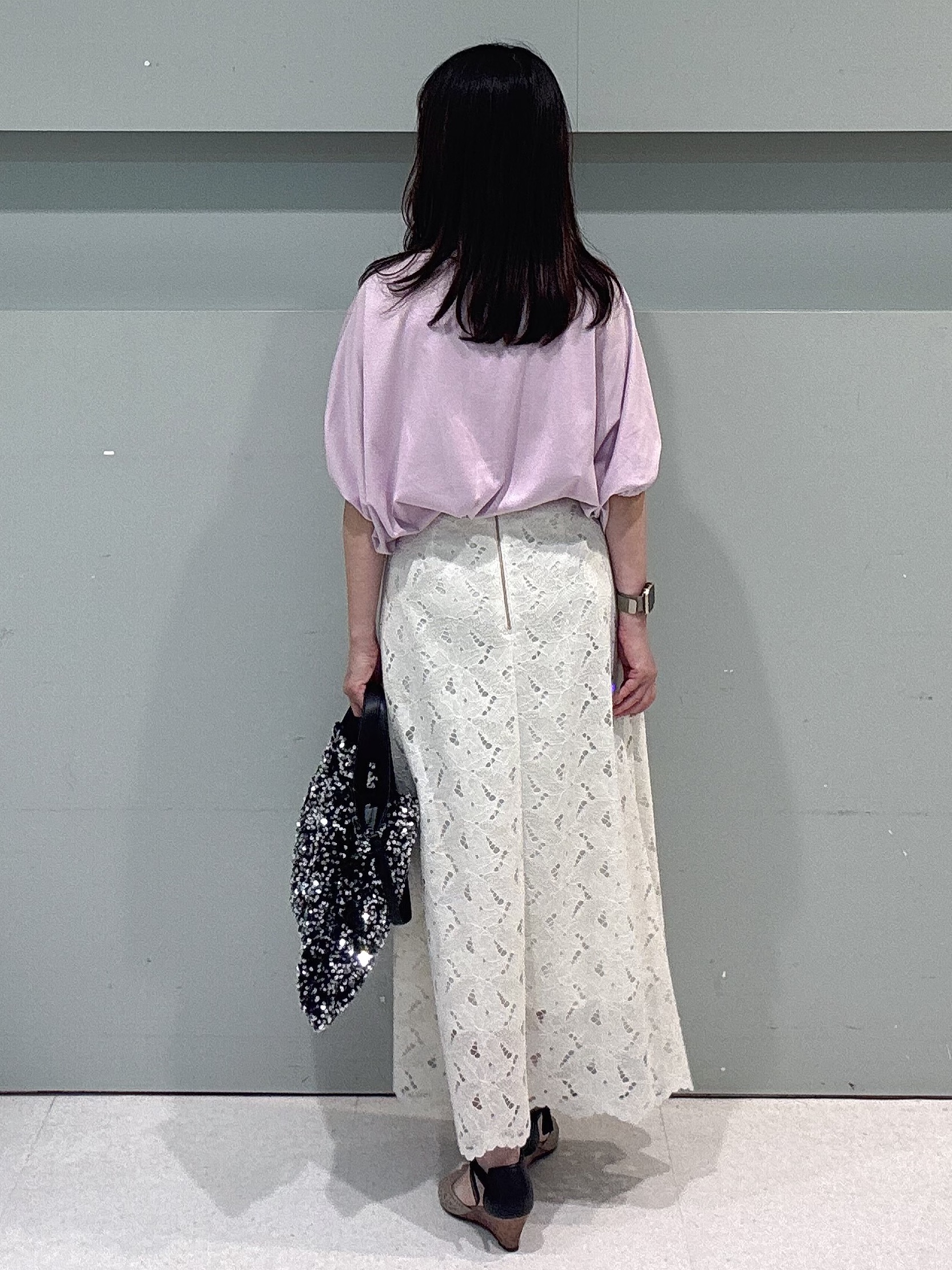 makiさんの「UNTITLED｜【汗染み防止/接触冷感】ドルマンプルオーバー」を使ったコーディネート