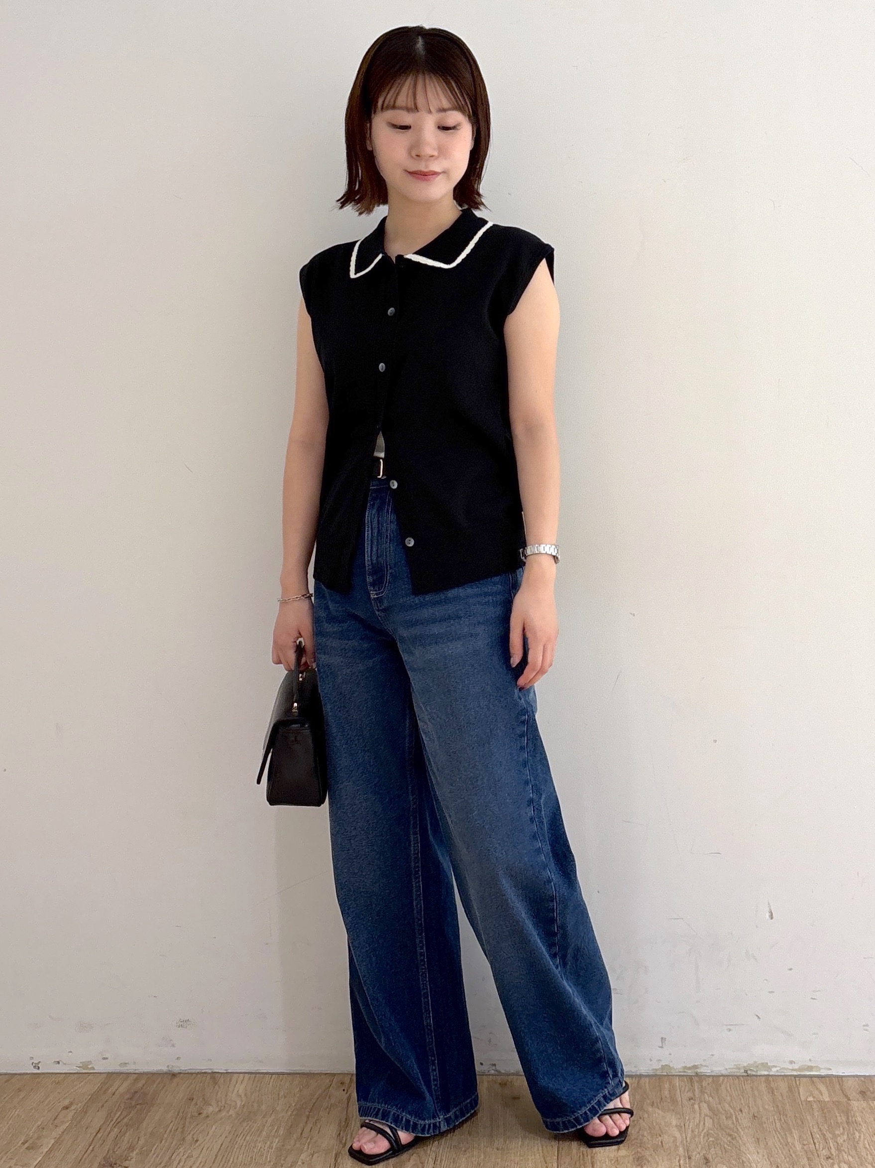 mireiさんの「OPAQUE.CLIP｜配色衿フレンチスリーブニット【洗濯機OK】」を使ったコーディネート