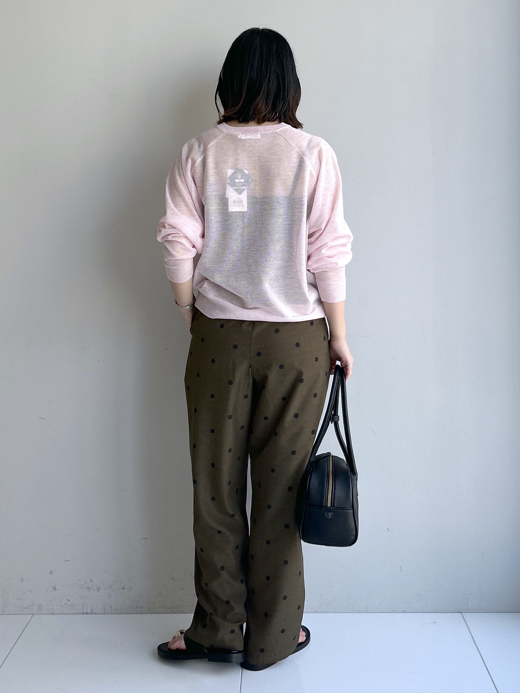 Hirokaさんの「Dessin｜お守りカーディガン -ウォッシャブル-」を使ったコーディネート