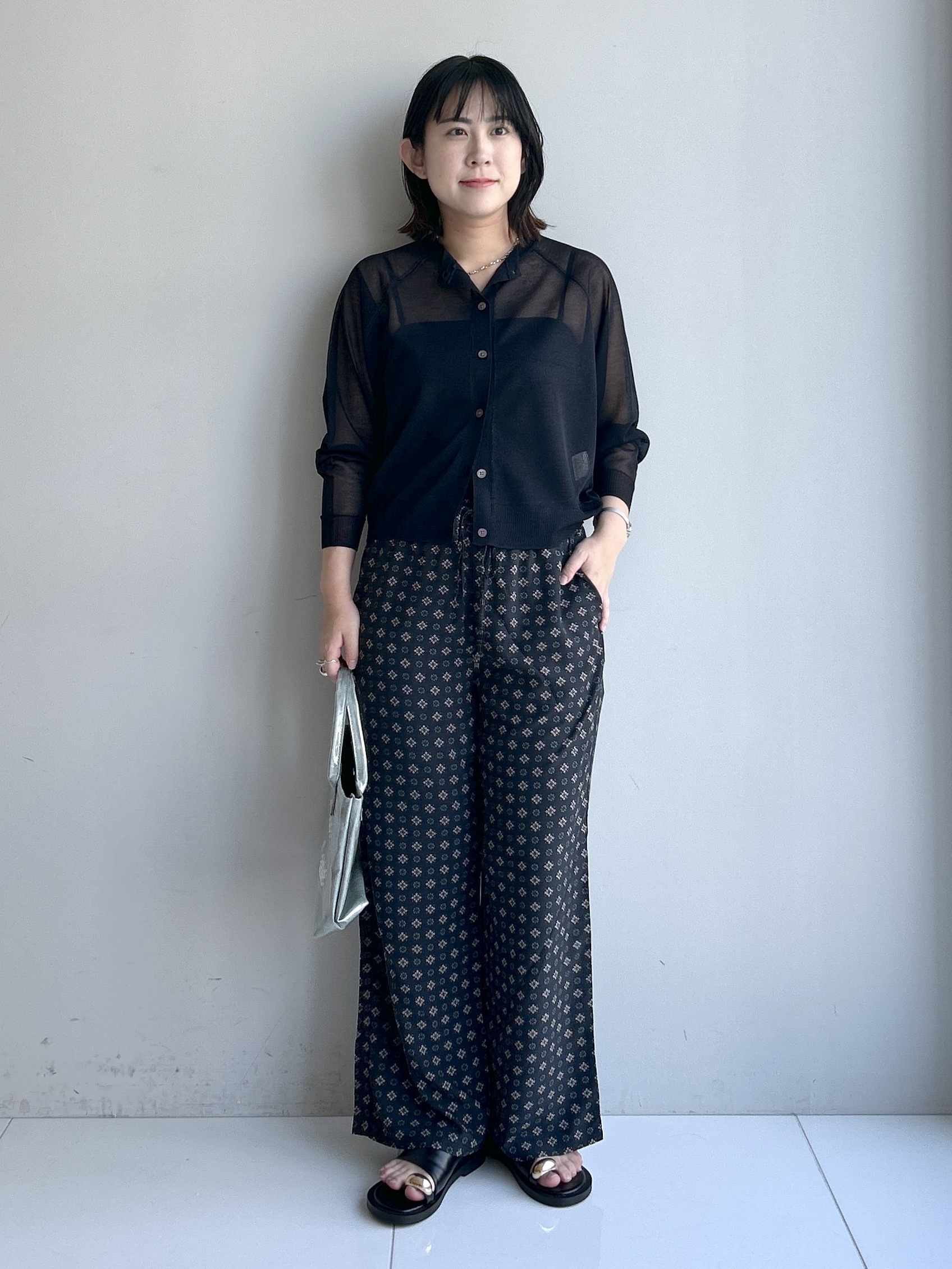 Hirokaさんの「Dessin｜お守りカーディガン -ウォッシャブル-」を使ったコーディネート