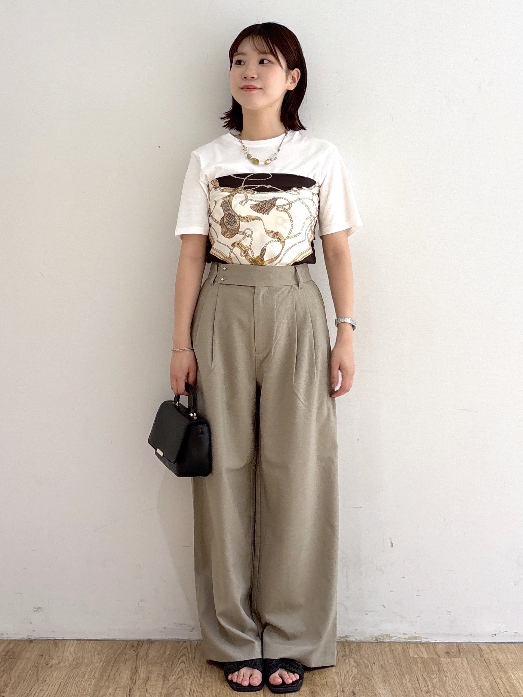 mireiさんの「OPAQUE.CLIP｜ベーシックTシャツ／オーガニックコットン混【洗濯機OK】」を使ったコーディネート