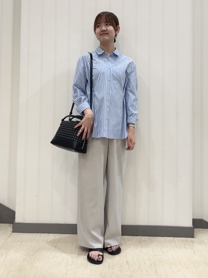 ちひさんの「INDIVI｜【褒められパンツ／洗える／ウエストゴム】ワイドタックパンツ」を使ったコーディネート