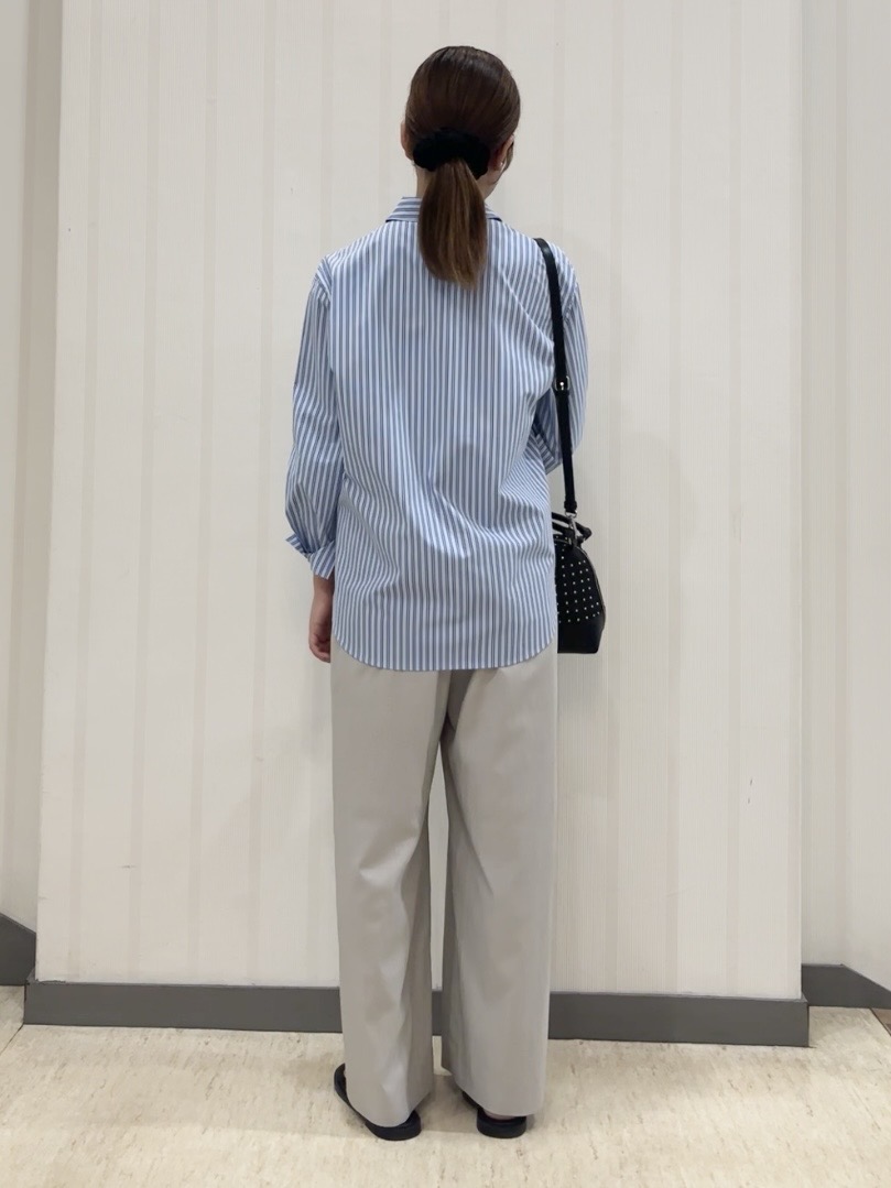ちひさんの「INDIVI｜【褒められパンツ／洗える／ウエストゴム】ワイドタックパンツ」を使ったコーディネート
