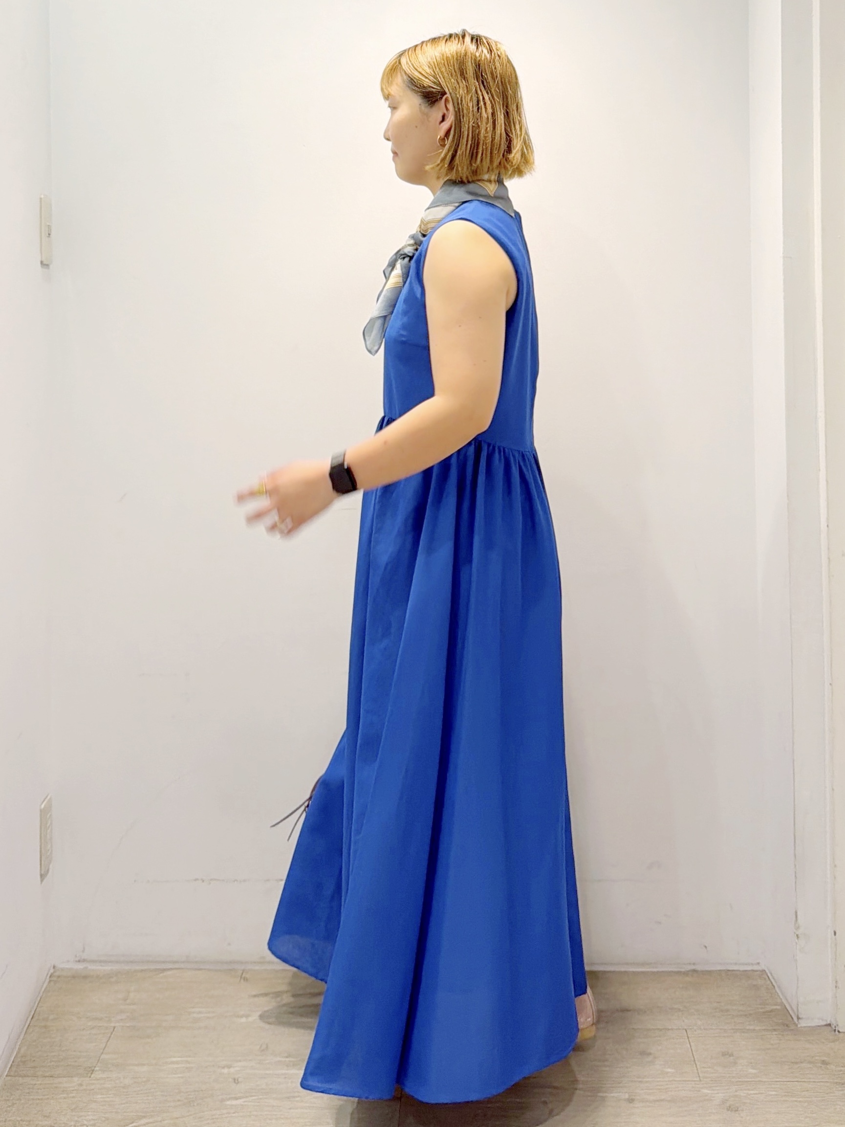 sumicaさんの「OPAQUE.CLIP｜【接触冷感】麻混シアーノースリーブワンピース《洗濯機OK》」を使ったコーディネート