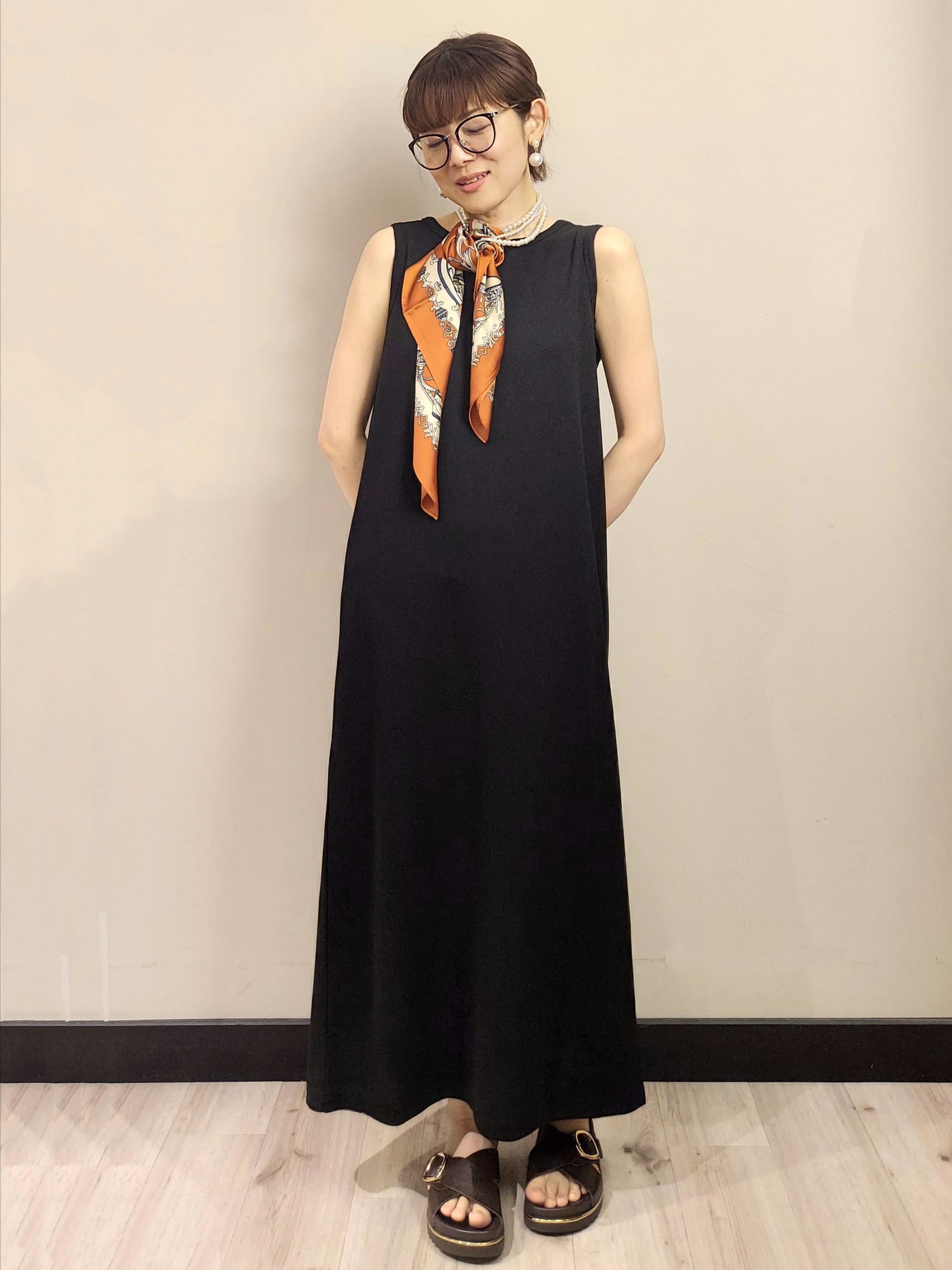 MAKIさんの「index｜【接触冷感】カットソーワンピース《洗濯機OK》」を使ったコーディネート