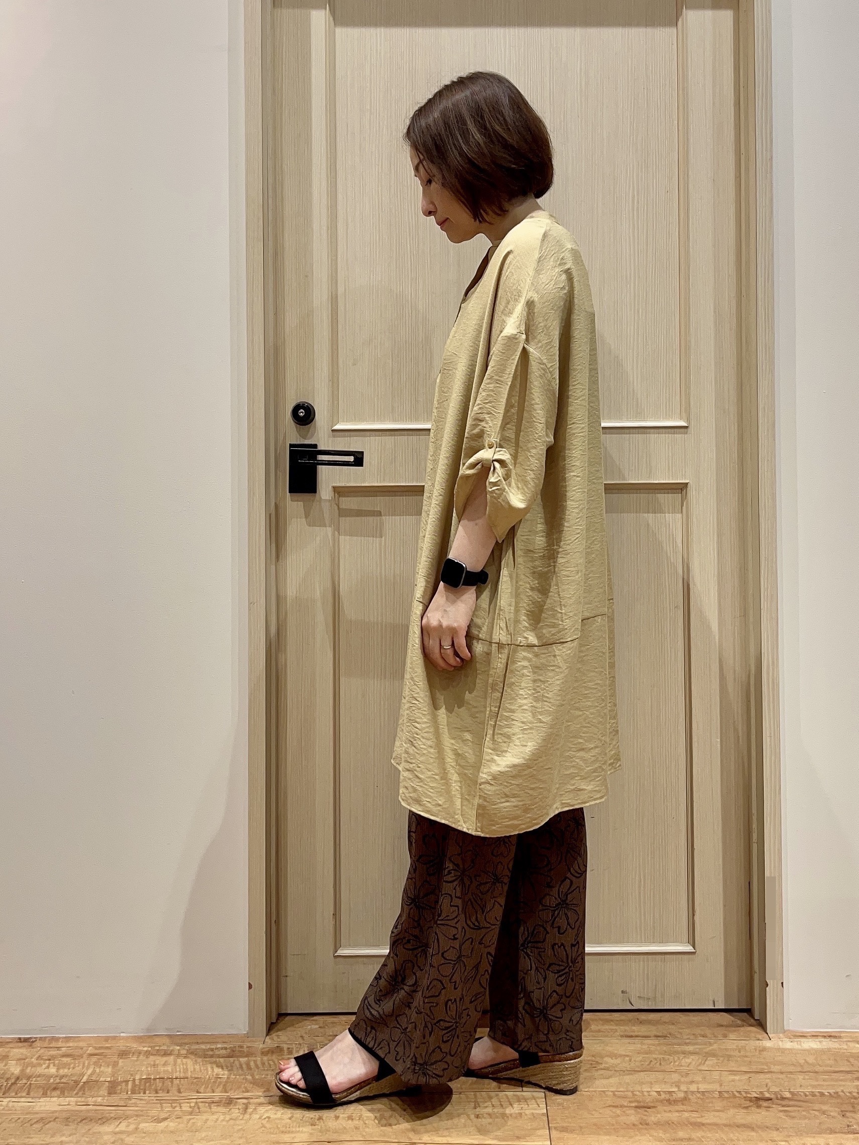 fukuiさんの「SHOO･LA･RUE｜【S-LL/洗濯後しわになりにくい】ゆるっと体型カバー 7分袖コクーンチュニック」を使ったコーディネート