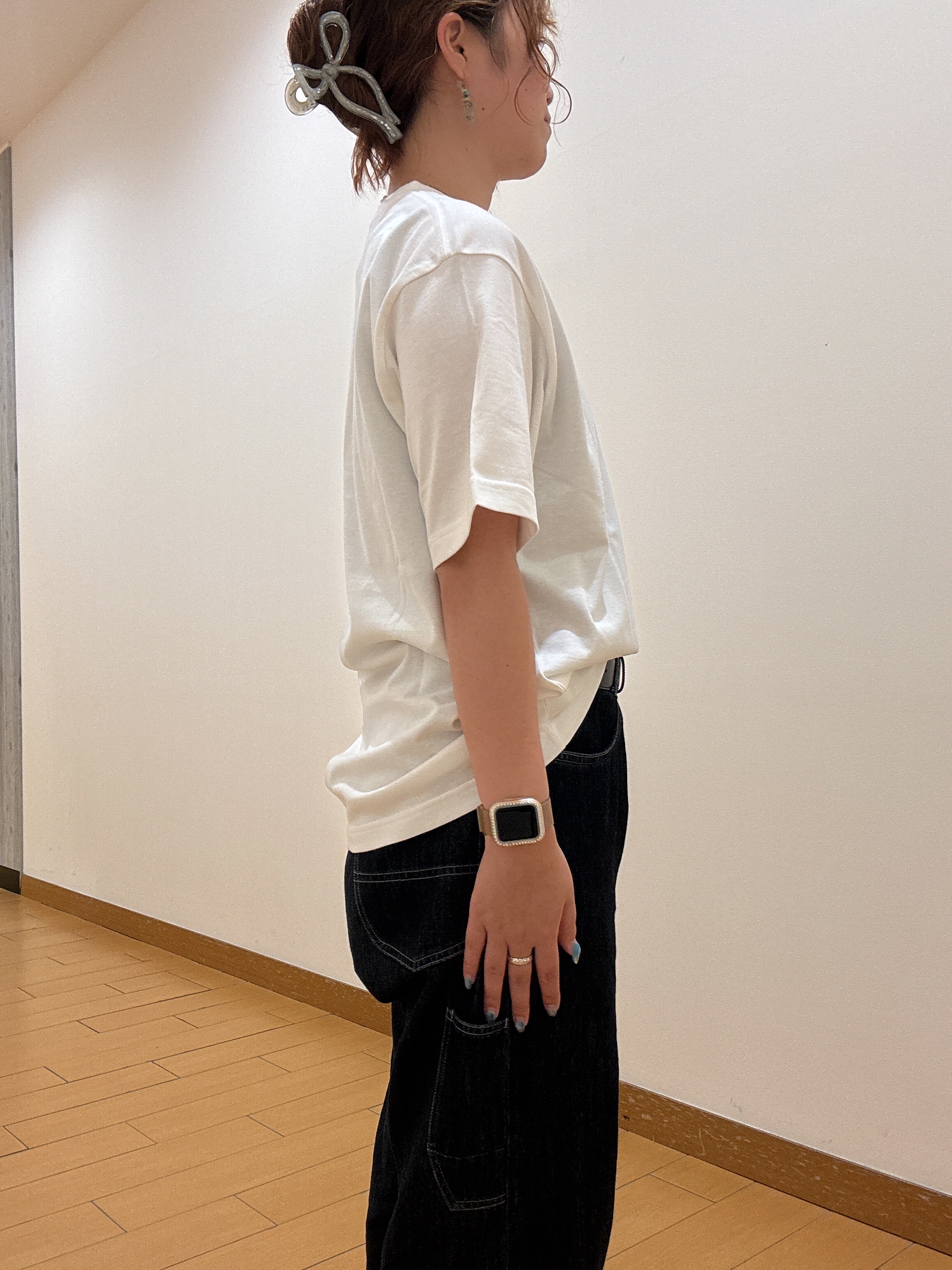 ヒナさんの「TAKEO KIKUCHI｜水彩ペイント アートロゴTシャツ」を使ったコーディネート