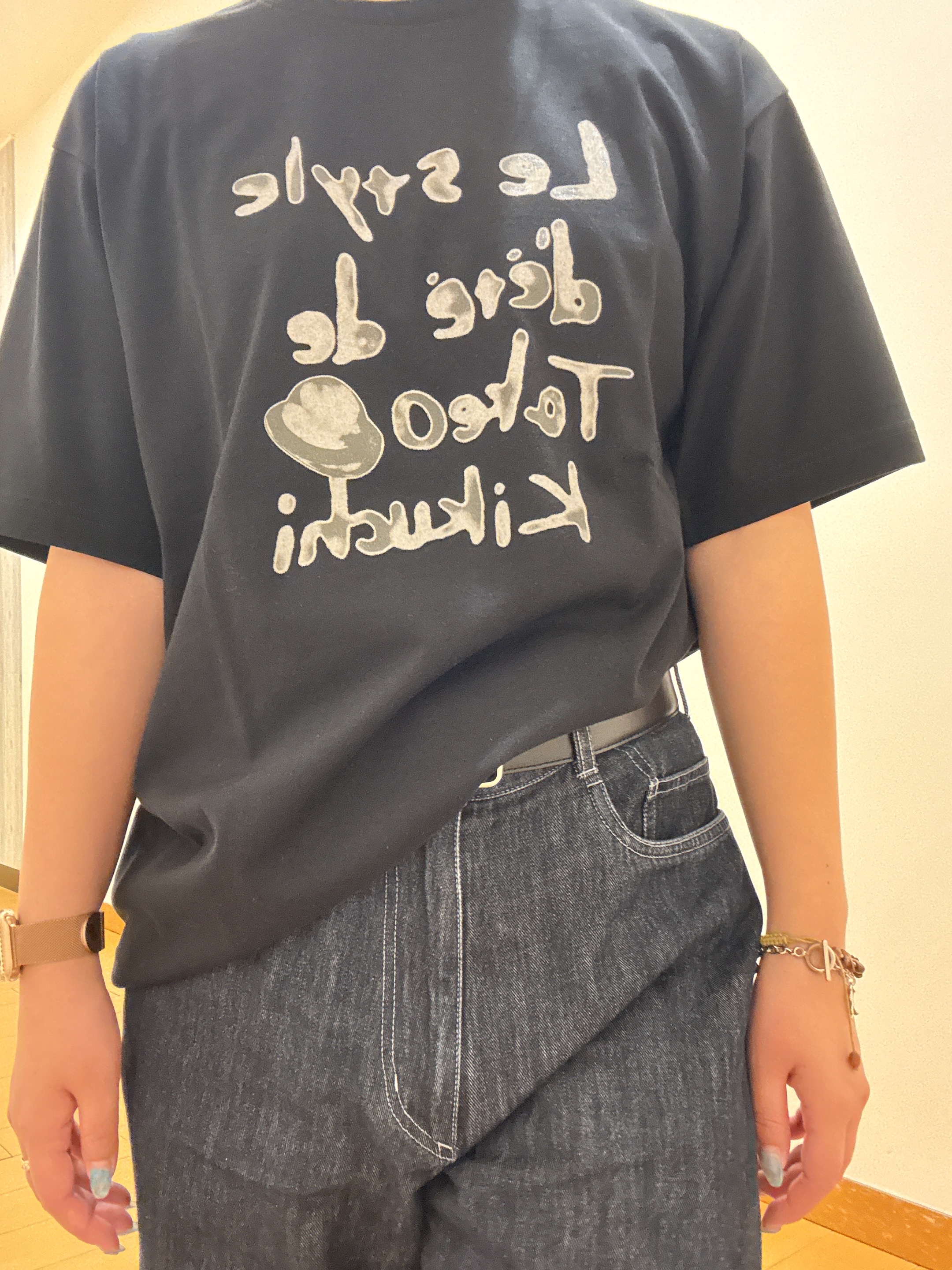 ヒナさんの「TAKEO KIKUCHI｜水彩ペイント アートロゴTシャツ」を使ったコーディネート