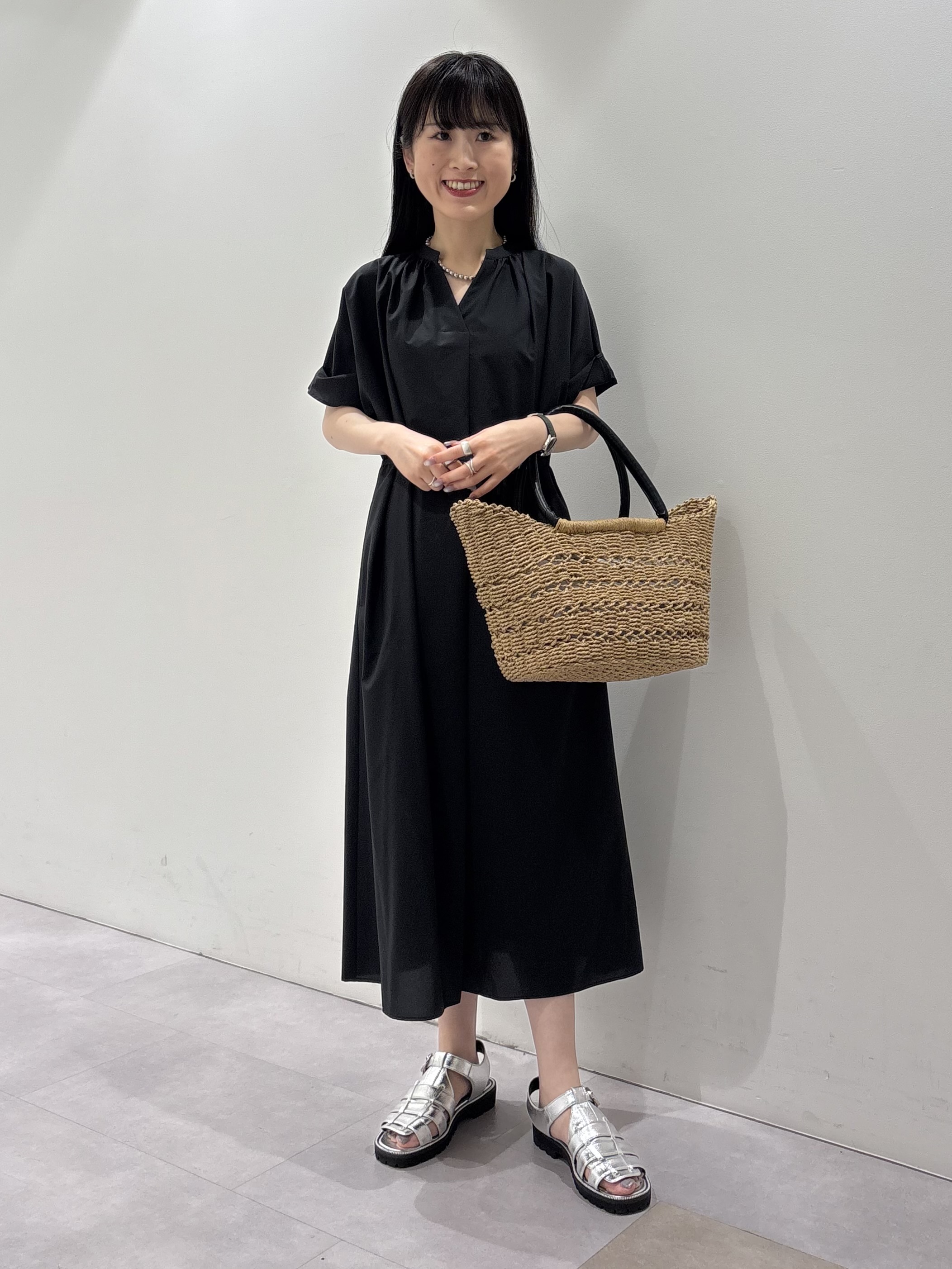KEIKOさんの「INDIVI｜【撥水／UVカット】ベルト付きワンピース」を使ったコーディネート