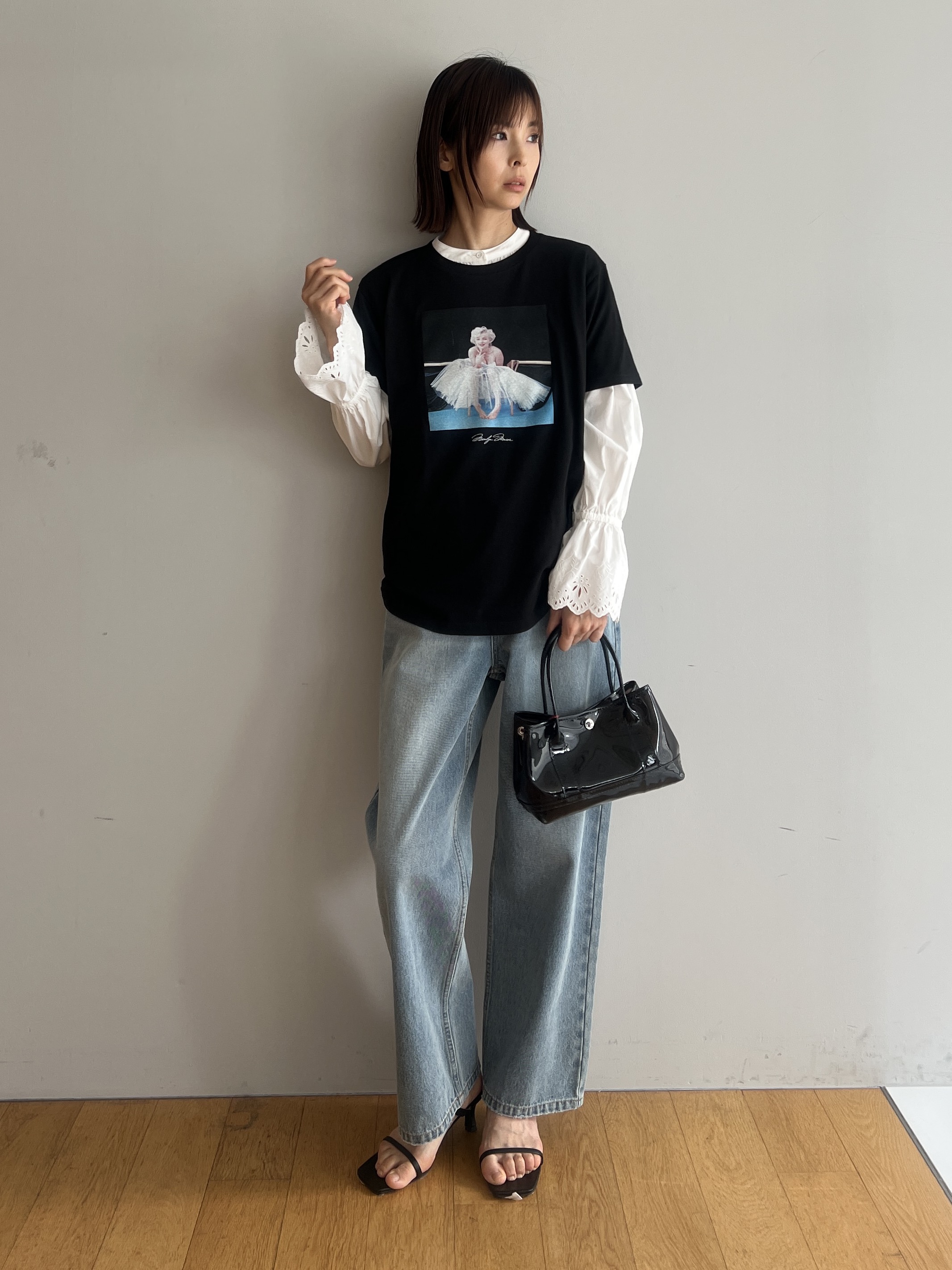 misaさんの「DRESSTERIOR｜【別注】マリリンモンロー/アートフォトT」を使ったコーディネート