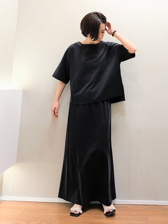 ミズタさんの「UNTITLED｜【きれいめTシャツ/セットアップ可】ヴィンテージライクプルオーバー」を使ったコーディネート