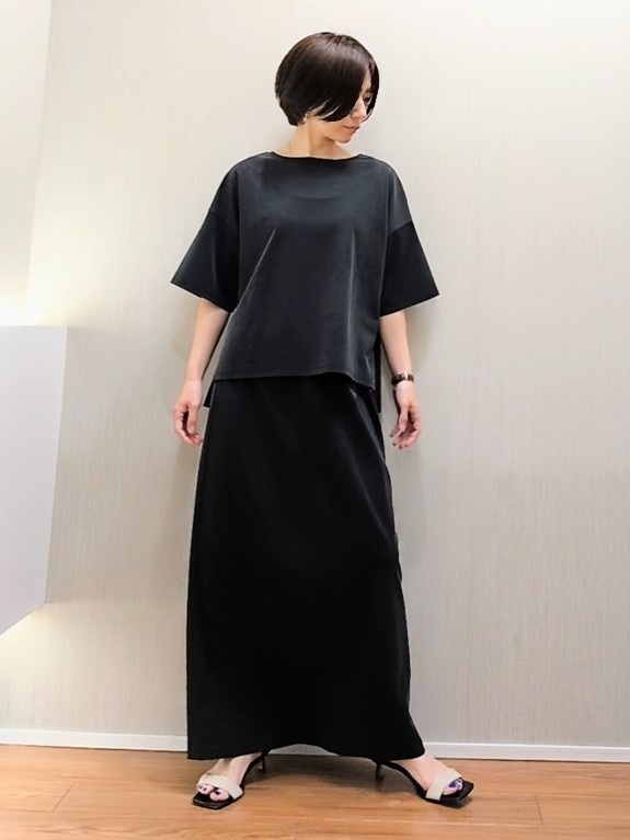 ミズタさんの「UNTITLED｜【きれいめTシャツ/セットアップ可】ヴィンテージライクプルオーバー」を使ったコーディネート