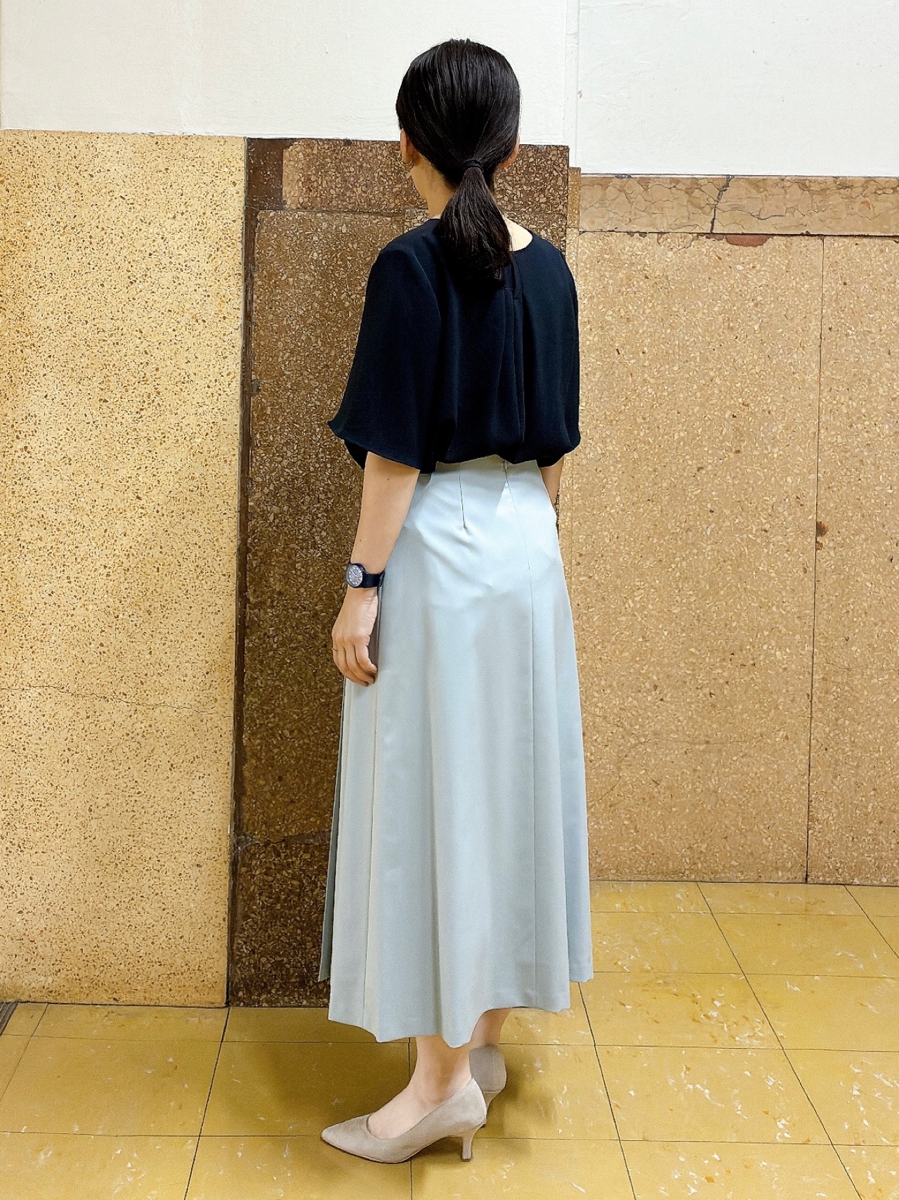 hattoriさんの「INDIVI｜【着る日傘】シフォンドッキングブラウス」を使ったコーディネート