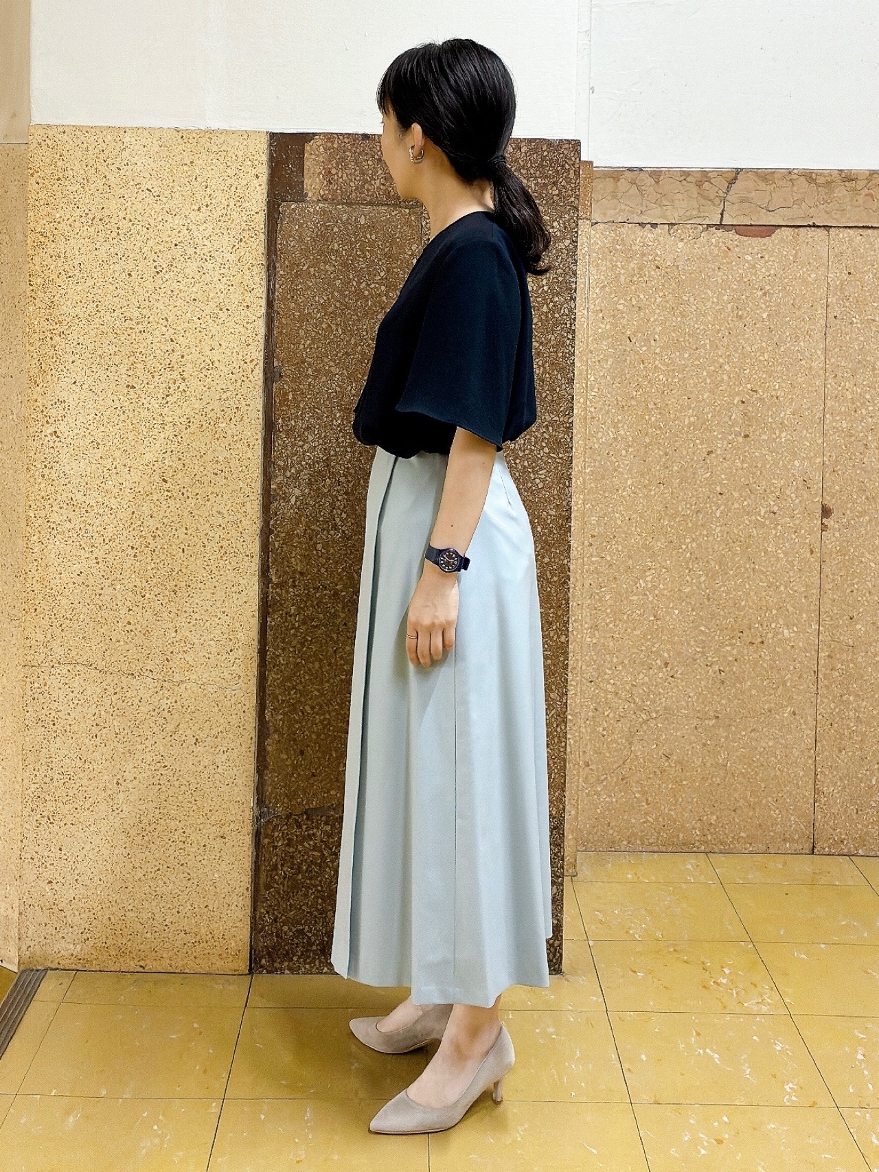 hattoriさんの「INDIVI｜【着る日傘】シフォンドッキングブラウス」を使ったコーディネート