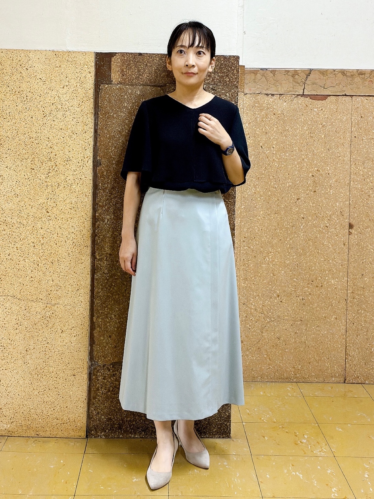hattoriさんの「INDIVI｜【着る日傘】シフォンドッキングブラウス」を使ったコーディネート