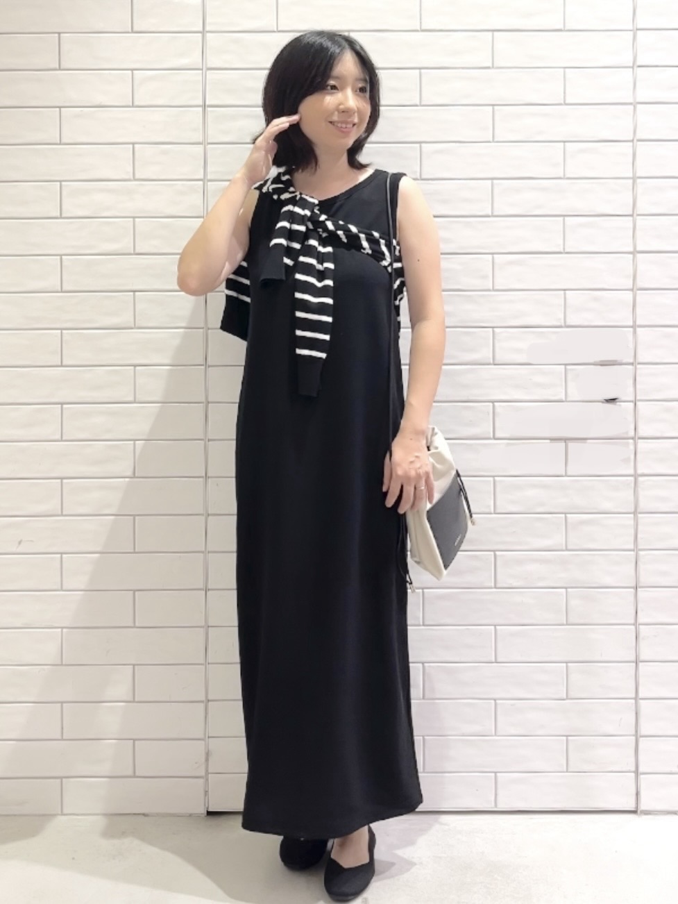 しおりさんの「OPAQUE.CLIP｜【接触冷感】カットソーワンピース《洗濯機OK》」を使ったコーディネート