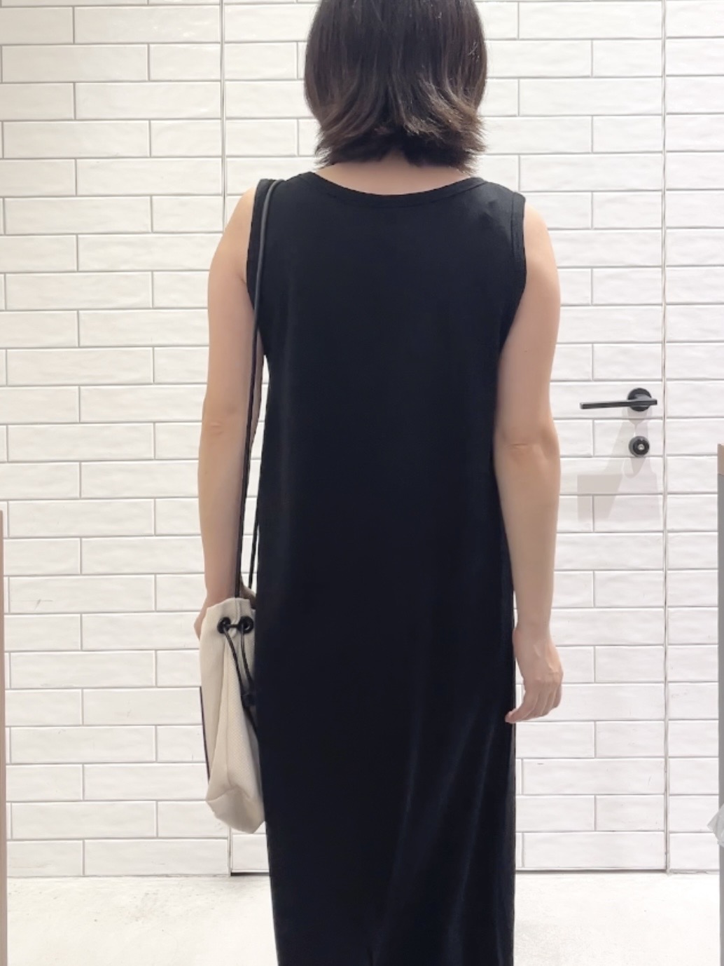 しおりさんの「OPAQUE.CLIP｜【接触冷感】カットソーワンピース《洗濯機OK》」を使ったコーディネート