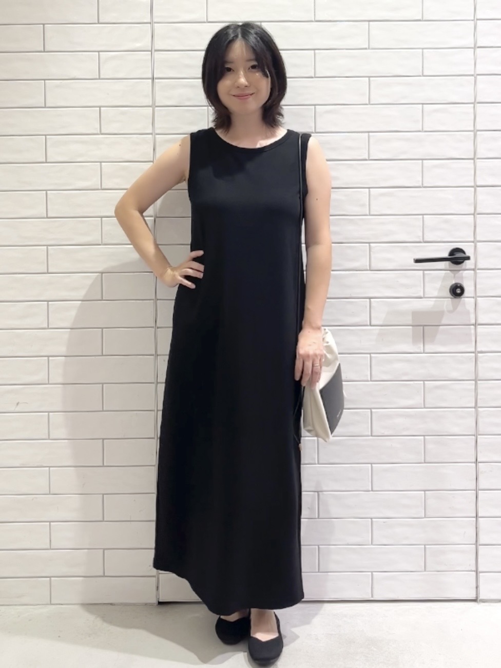 しおりさんの「OPAQUE.CLIP｜【接触冷感】カットソーワンピース《洗濯機OK》」を使ったコーディネート