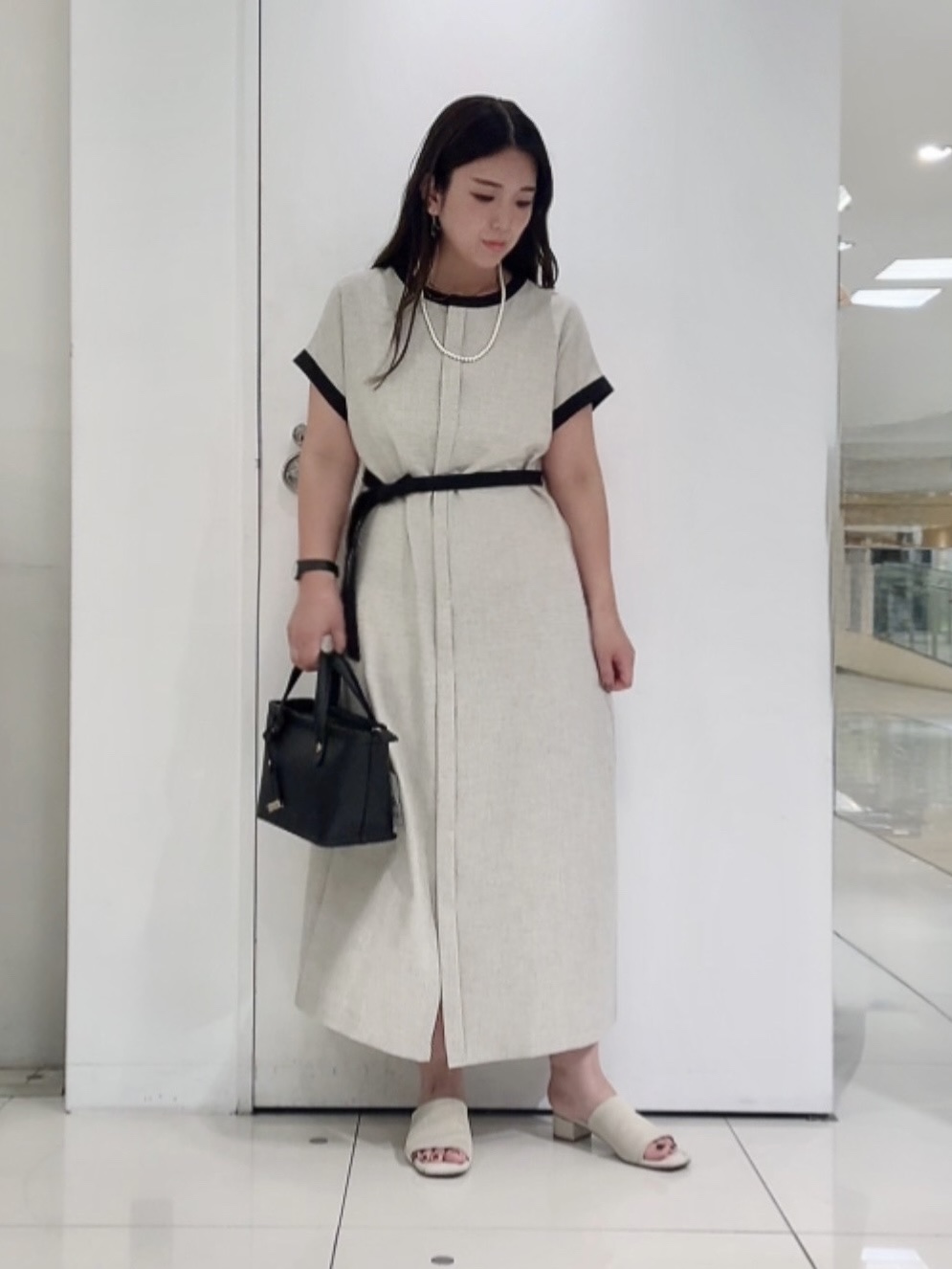 なかじさんの「UNTITLED｜【接触冷感/UVカット/イージーケア】配色ラインワンピース」を使ったコーディネート
