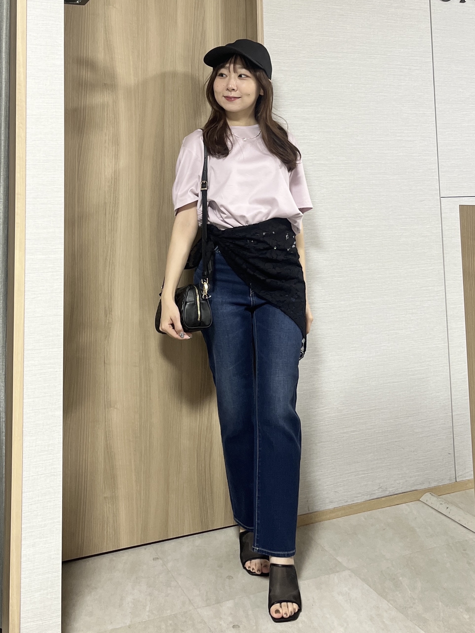 KAHOさんの「UNTITLED｜【汗染み防止/接触冷感】ドルマンプルオーバー」を使ったコーディネート