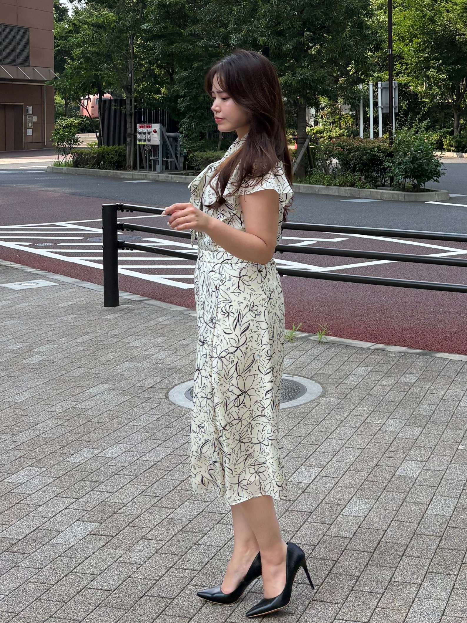 MISAKIさんの「COUP DE CHANCE｜【手洗い可／日本製】フラワーリボンブラウス」を使ったコーディネート