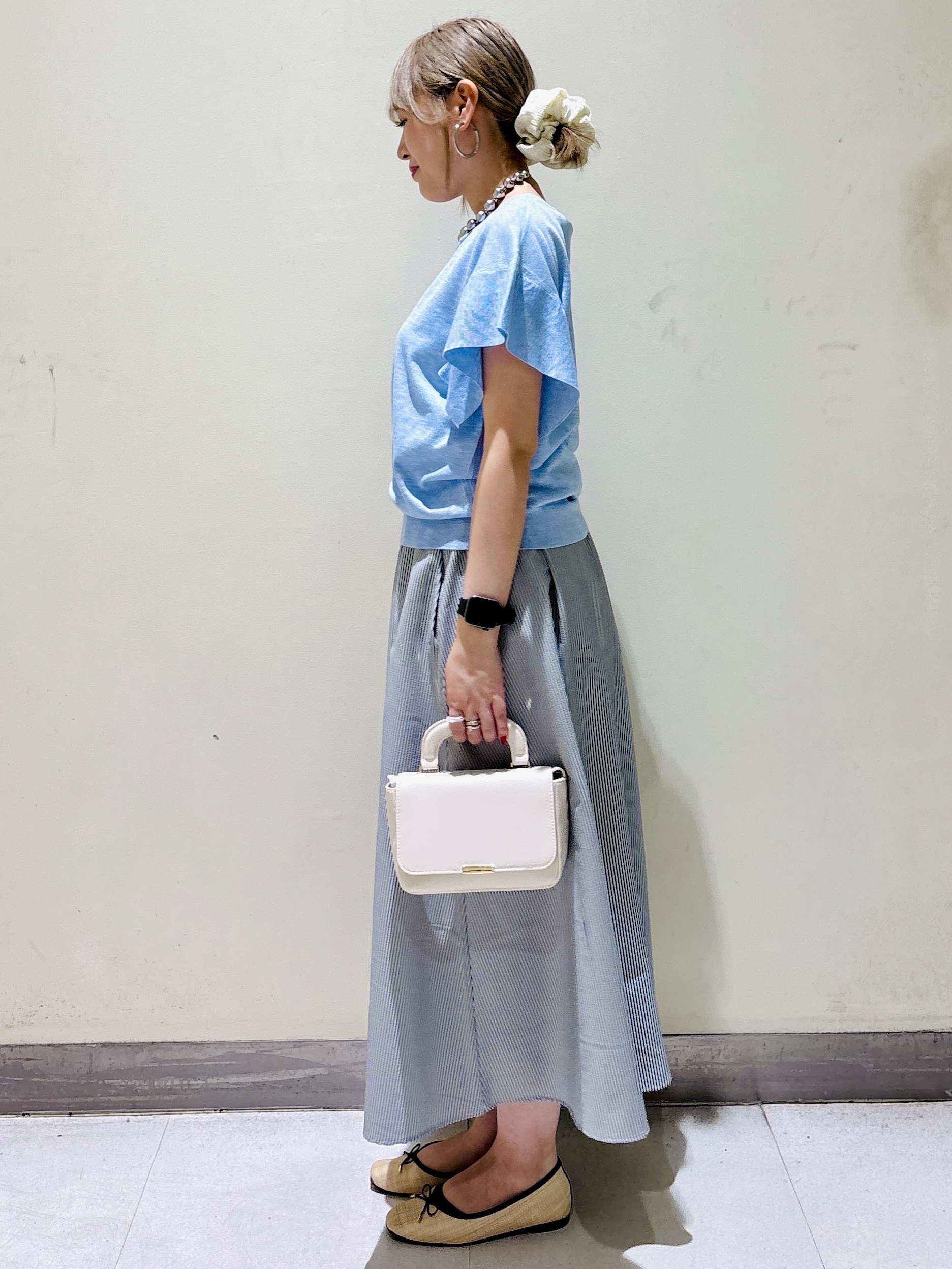 みきちぃさんの「OPAQUE.CLIP｜『STORY Web7月掲載』ドライタッチラメニット《UV／洗える／6col》」を使ったコーディネート