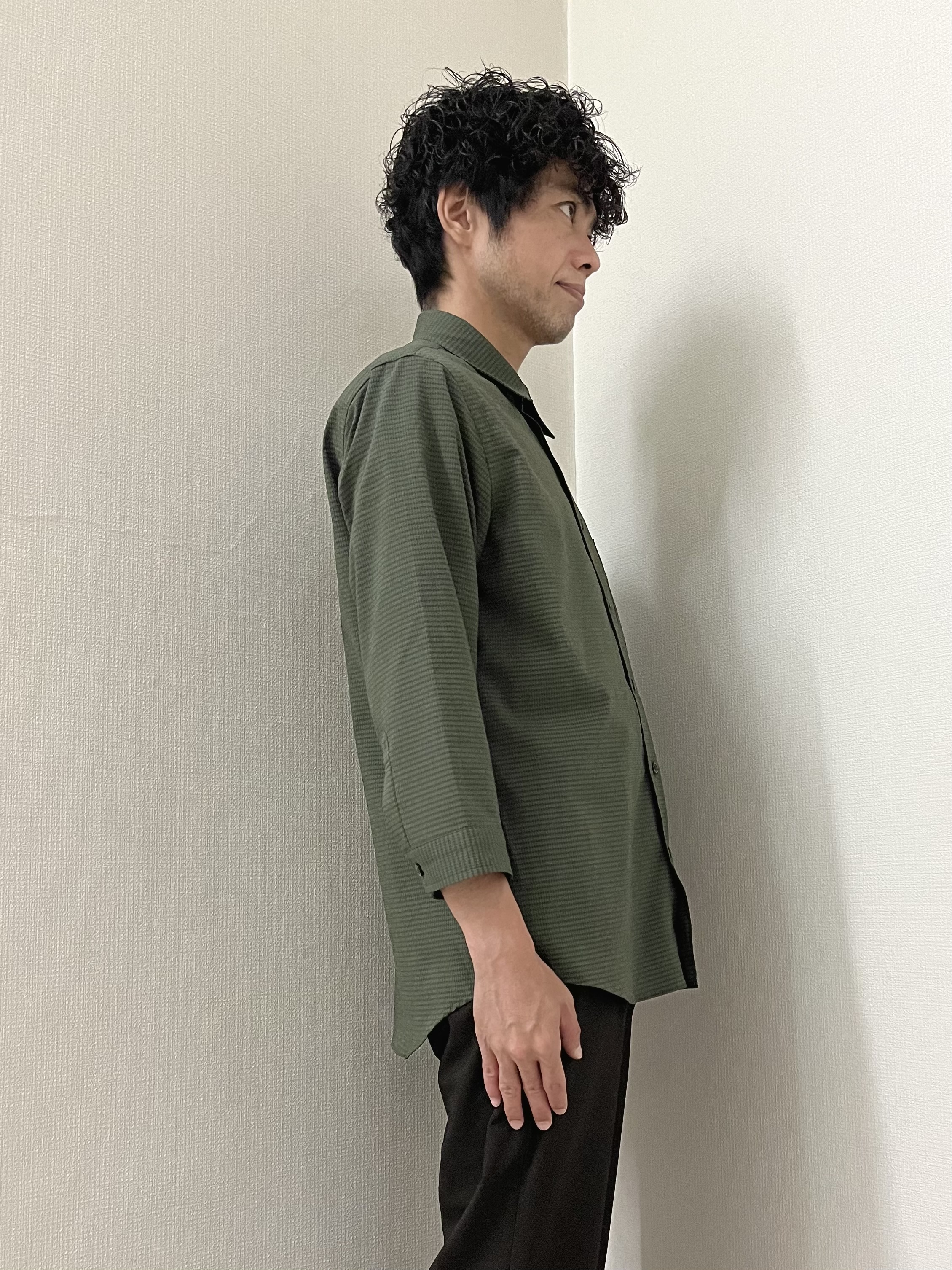URAさんの「TAKEO KIKUCHI｜【日本製】DotAir（R）サッカー7分袖シャツ」を使ったコーディネート