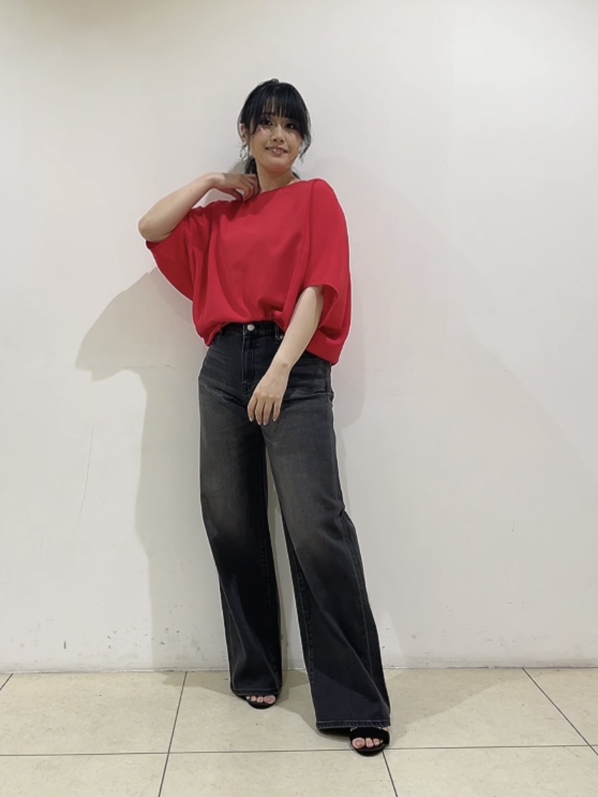 watanabeさんの「UNTITLED｜【UVケア／接触冷感】ジョーゼットドルマンブラウス」を使ったコーディネート