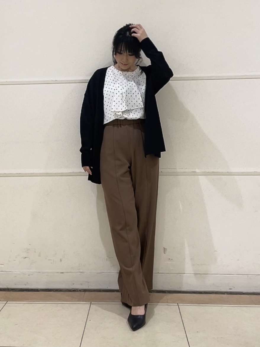 watanabeさんの「UNTITLED｜コットンリネンカーディガン」を使ったコーディネート