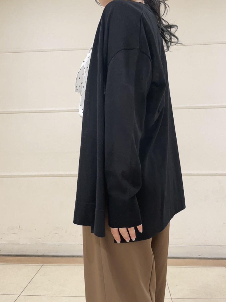 watanabeさんの「UNTITLED｜コットンリネンカーディガン」を使ったコーディネート