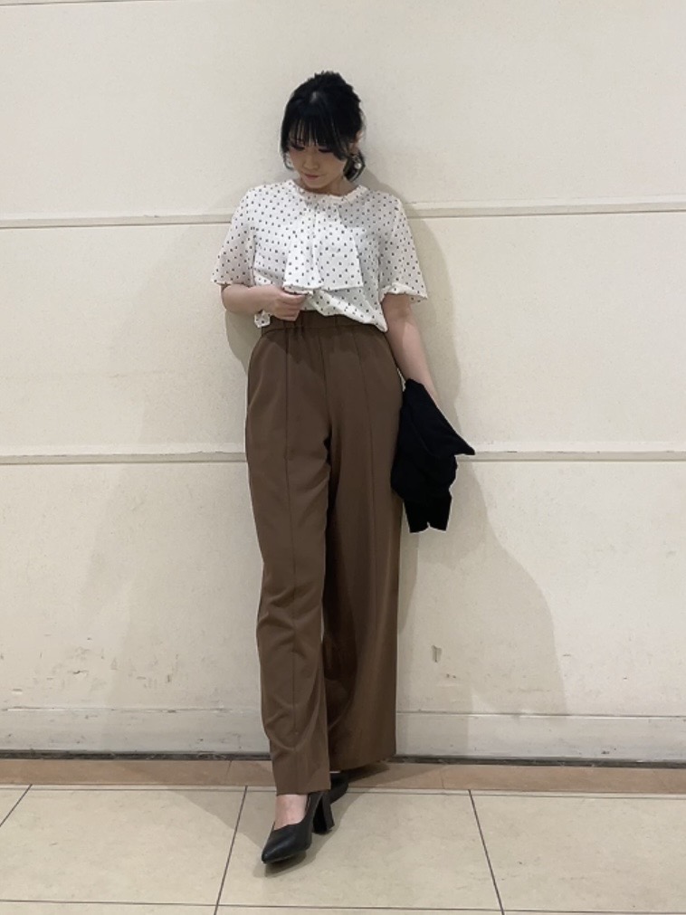 watanabeさんの「UNTITLED｜コットンリネンカーディガン」を使ったコーディネート
