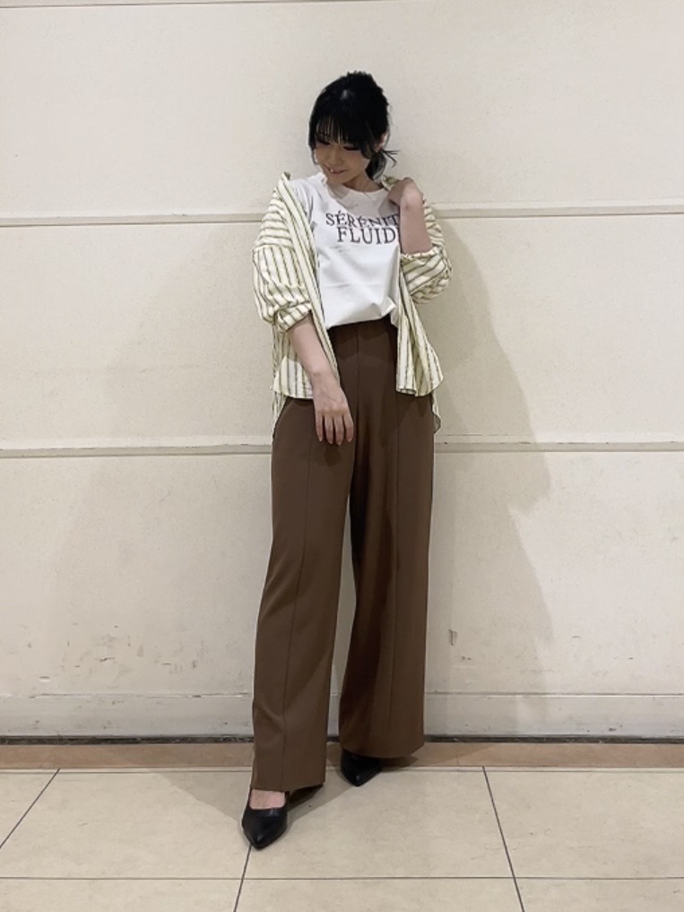 watanabeさんの「UNTITLED｜【初秋/防シワ/着る日傘】イージーワイドパンツ」を使ったコーディネート