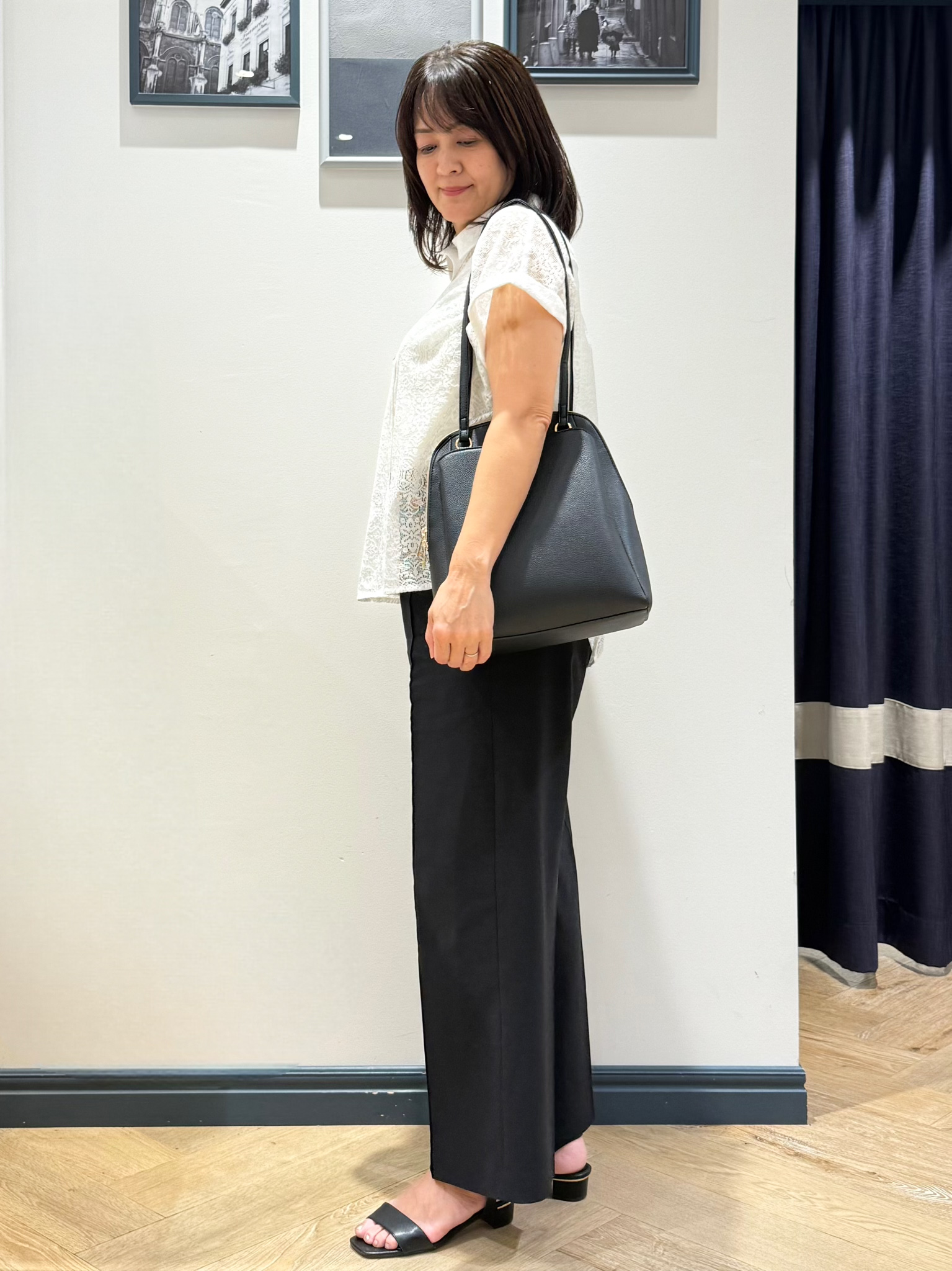 Lilyさんの「grove｜【洗える・体型カバー】レースドルマンシャツ」を使ったコーディネート